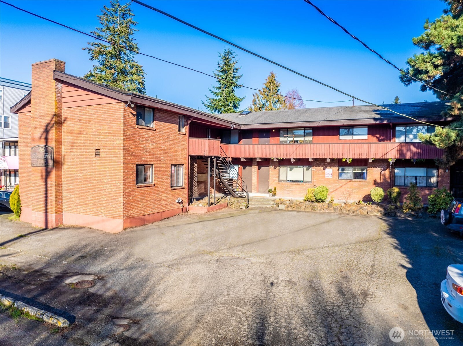 Photos of 2014 SW 152nd St Burien WA 98166