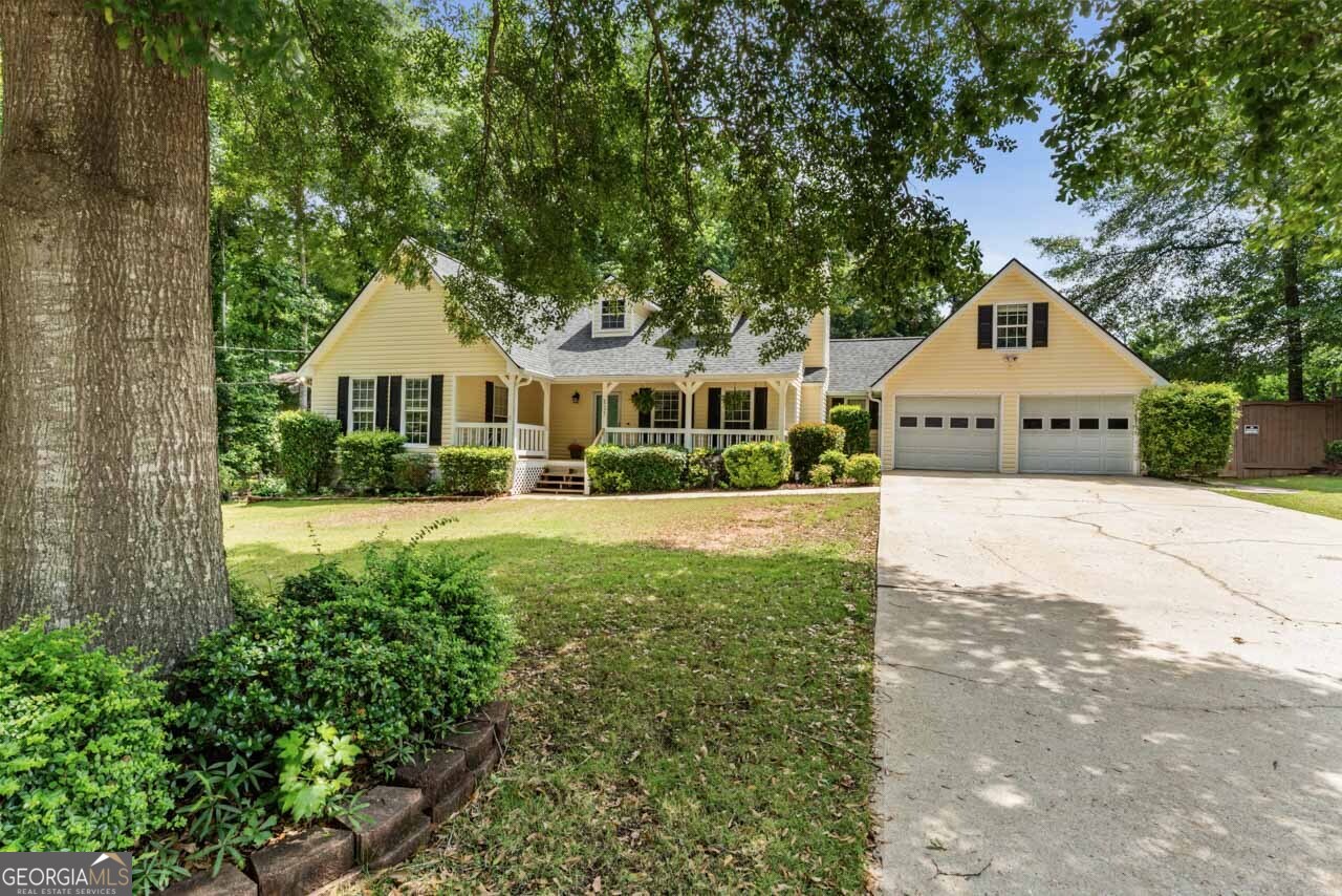 Photos of 537 Country Lake Dr McDonough GA 30252