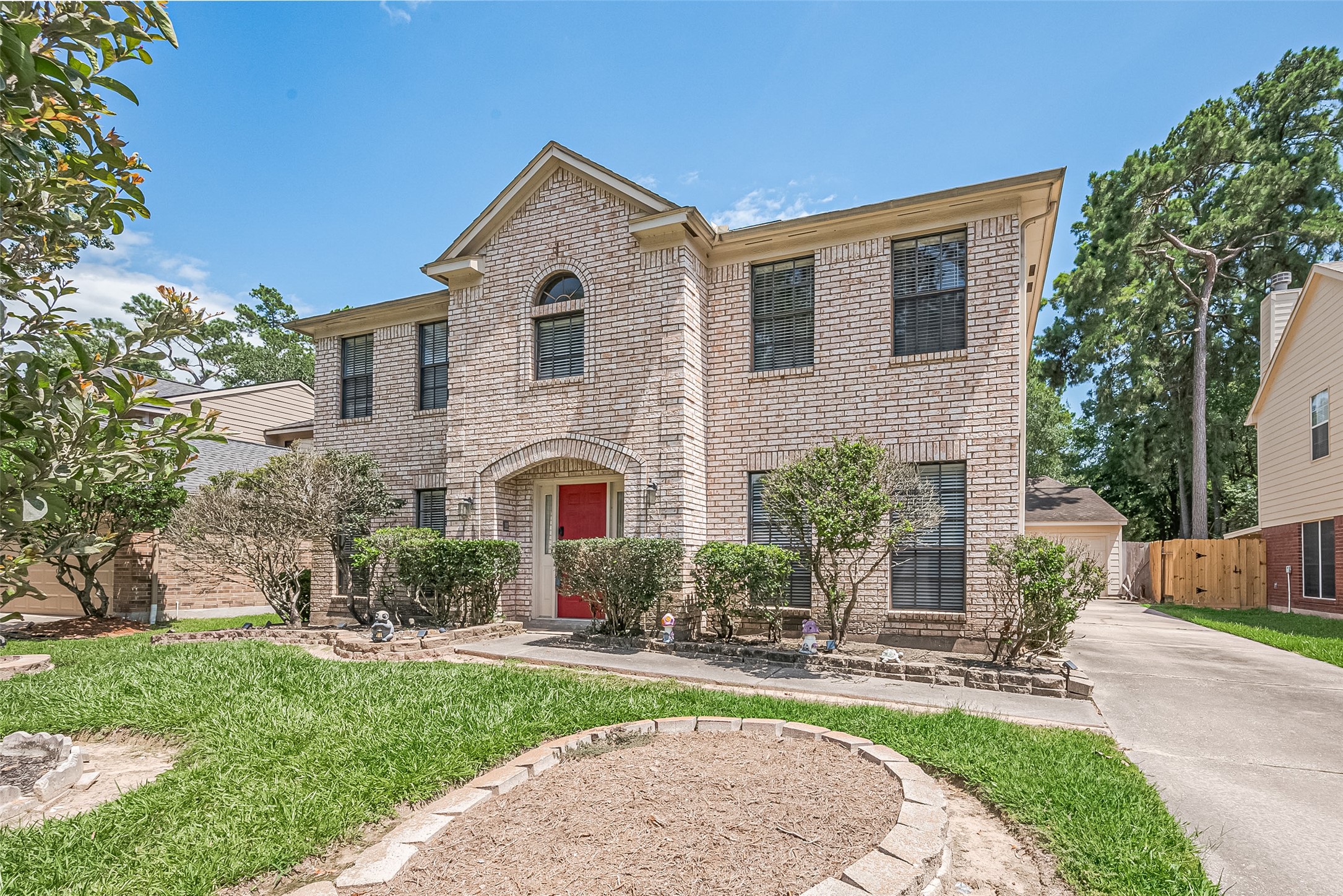 Photos of 3718 Sweetgum Hill Ln Kingwood TX 77345