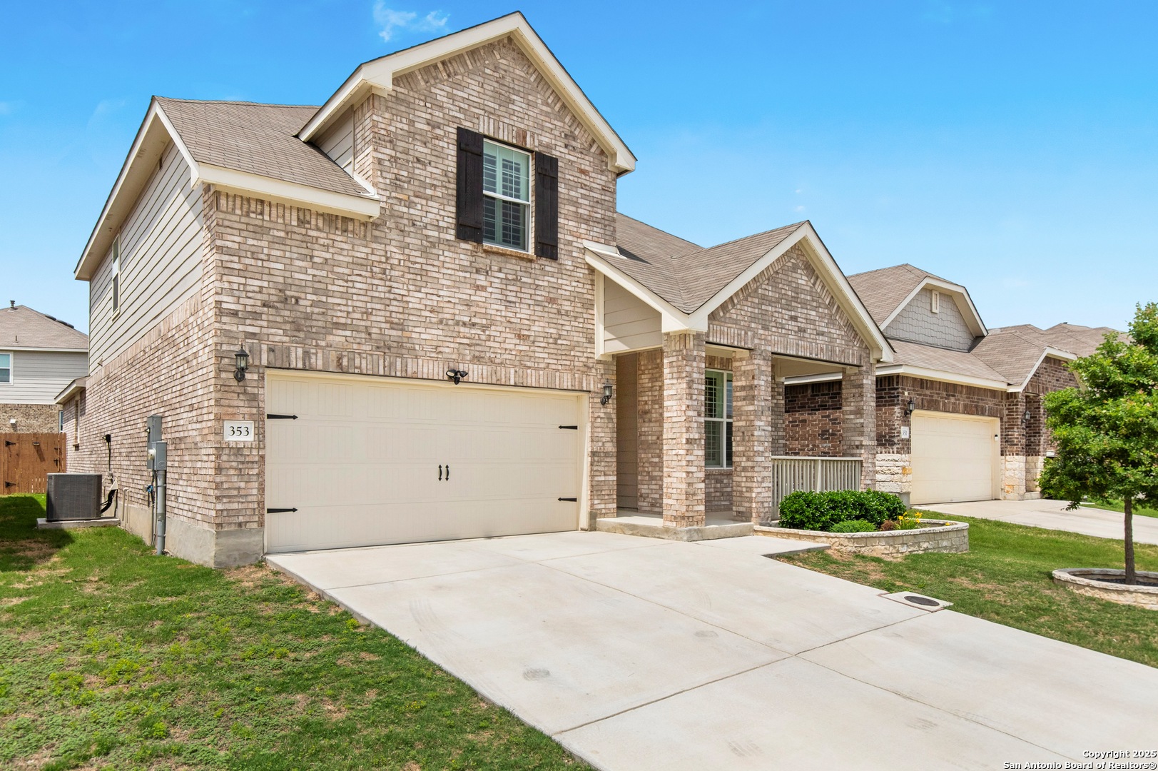 Photos of 353 Aberdeen Boerne TX 78015