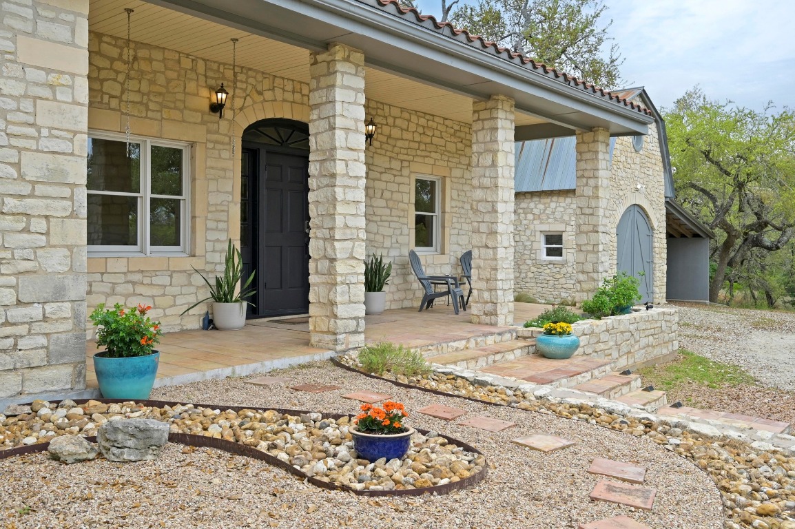 Photos of 200 Oak Grove Dr Dripping Springs TX 78620