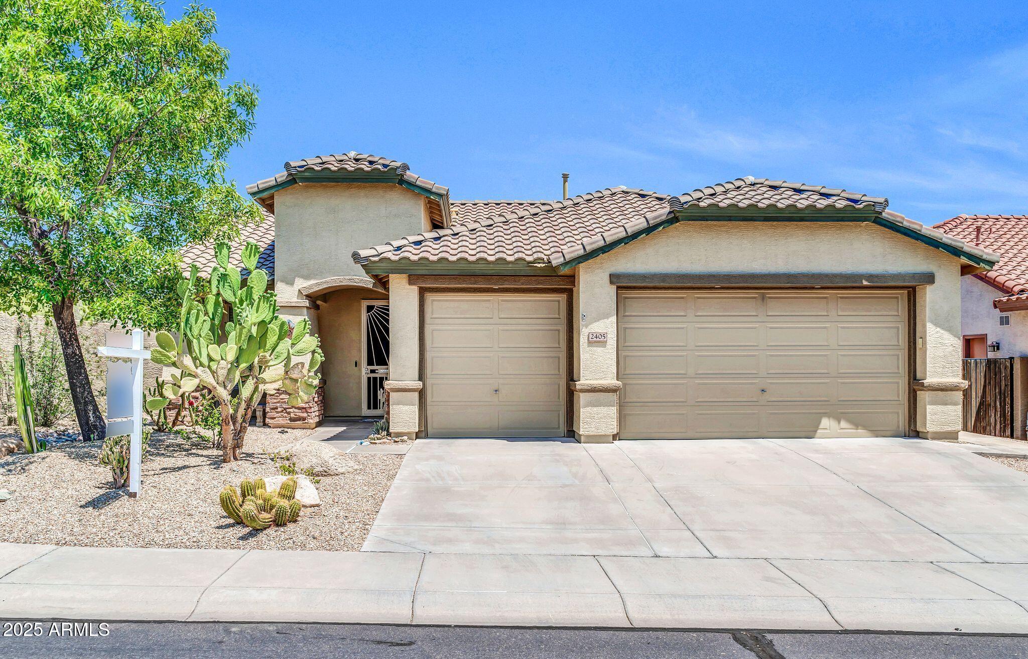 Photos of 2405 W Memorial Dr Anthem AZ 85086