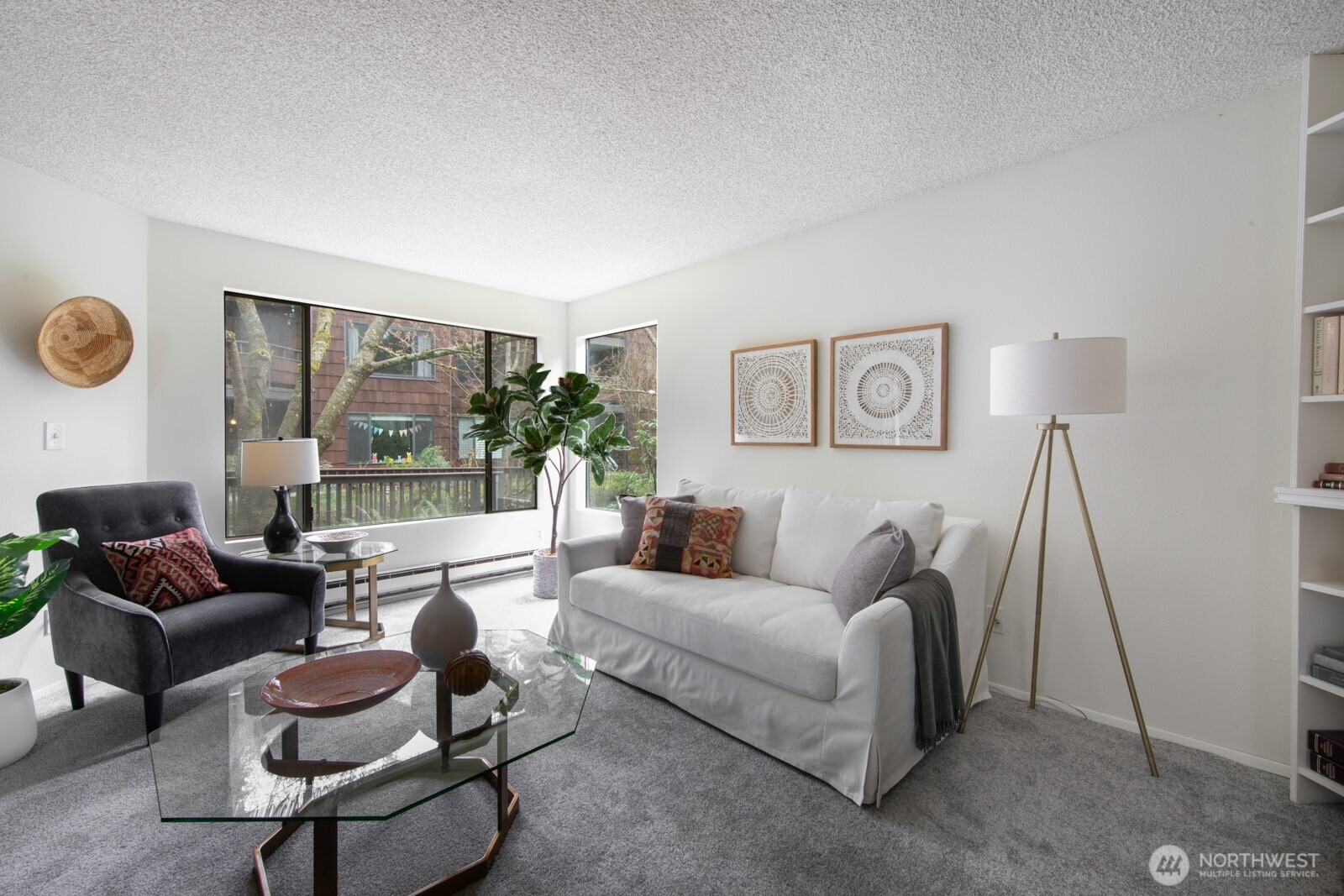 Photos of 2300 NE 89th St Unit 8925 Seattle WA 98115