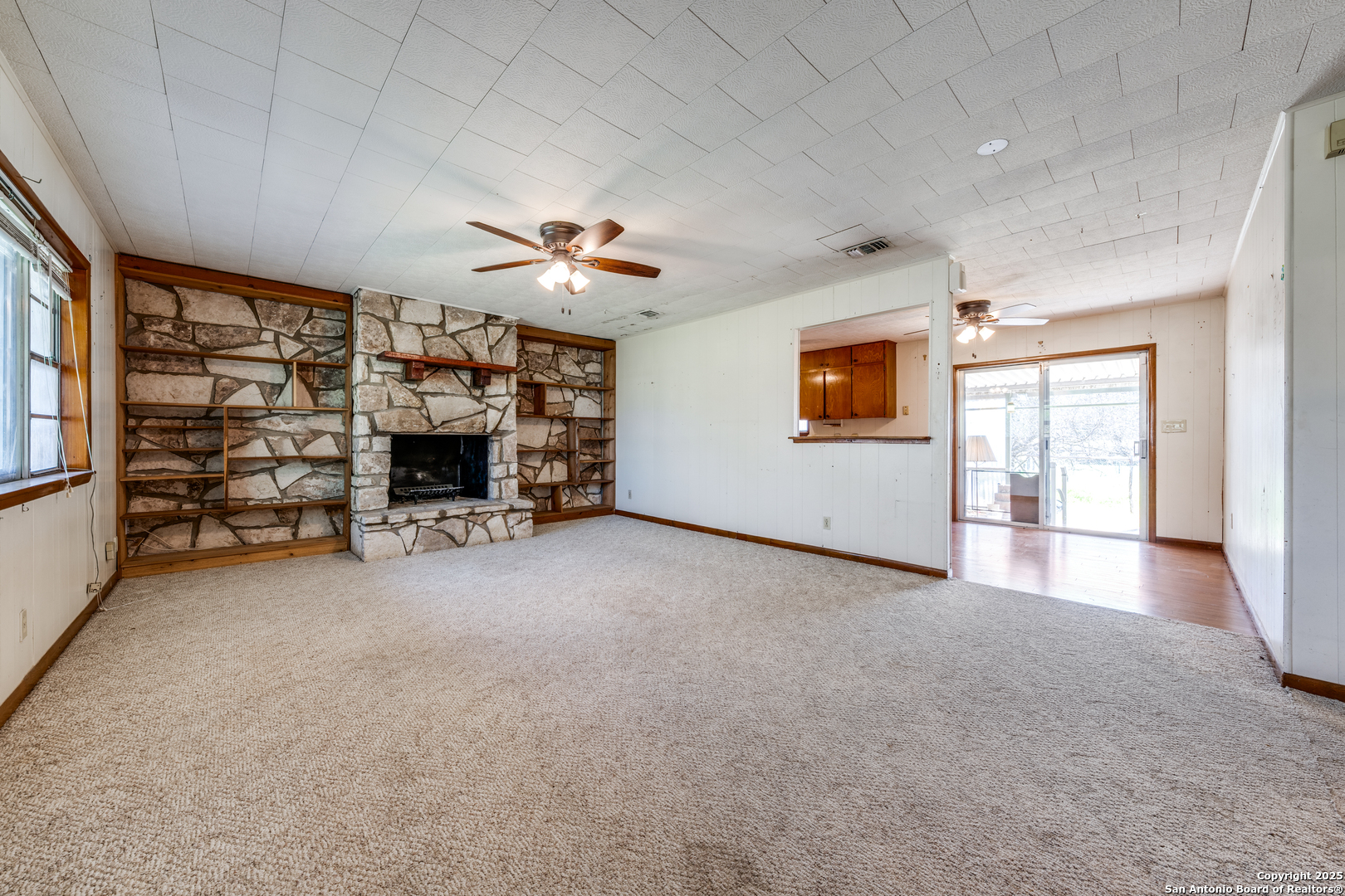 Photos of 109 Elm St Boerne TX 78006
