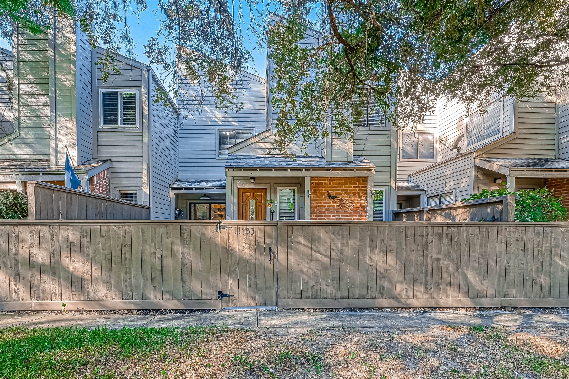Photos of 11733 Lakeside Place Dr Houston TX 77077