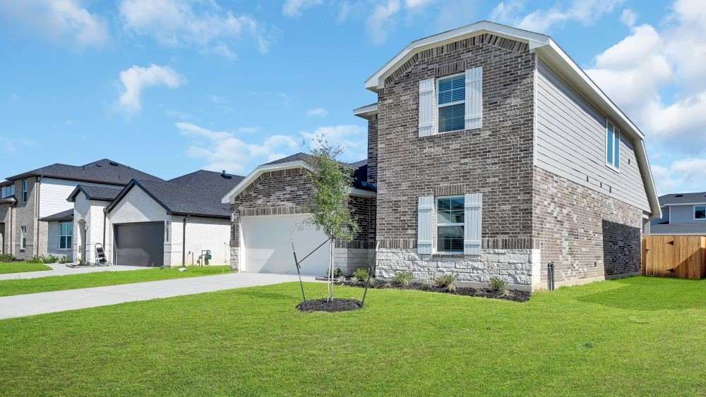 Photos of 30511 Lighthouse Bluff Ln Fulshear TX 77441