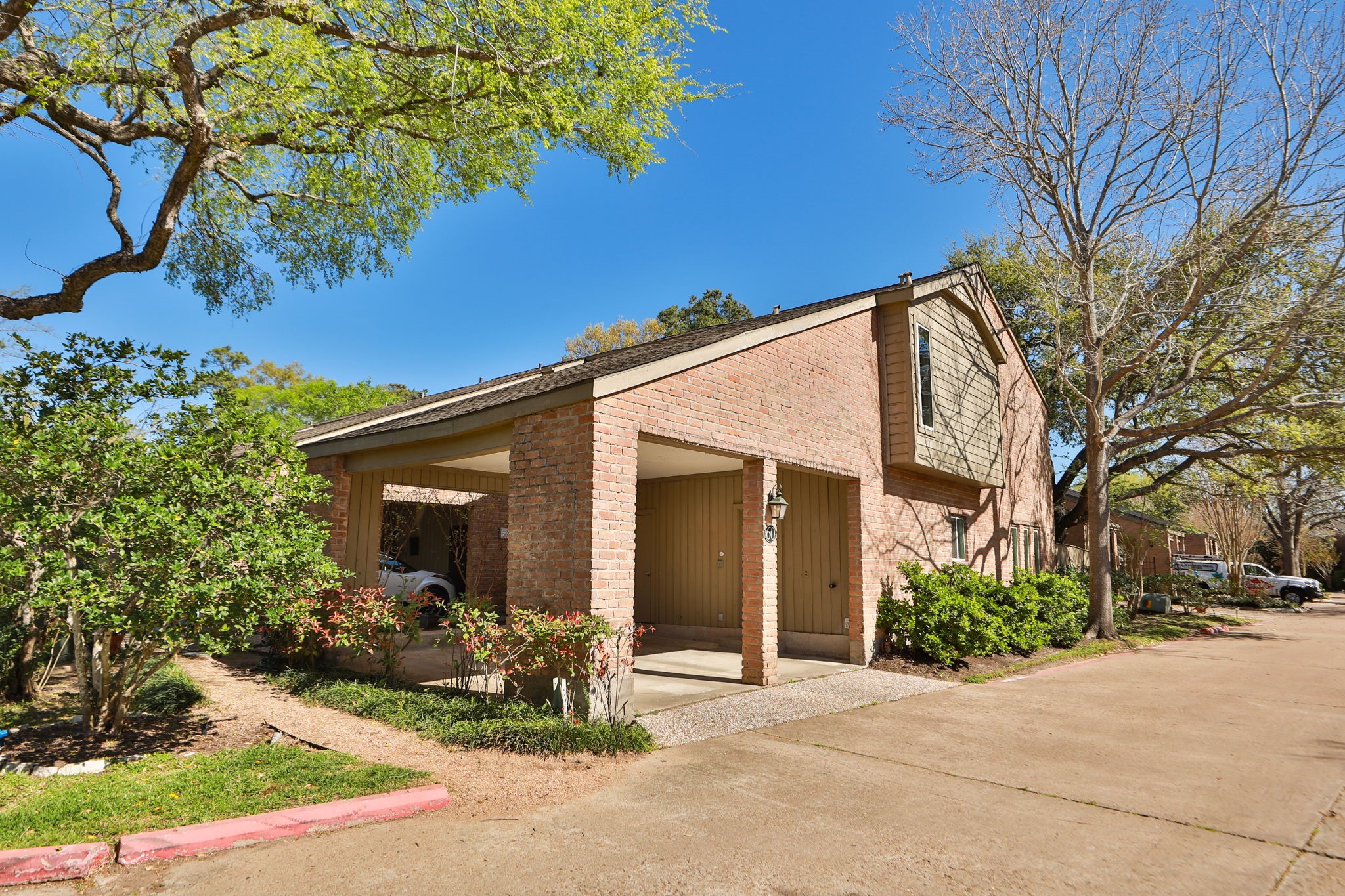 Photos of 9400 Doliver Dr Apt 60 Houston TX 77063