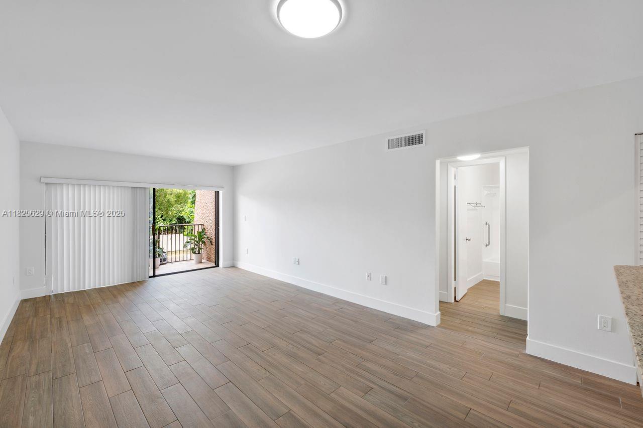 Photos of 8261 SW 128th St Apt 215 Pinecrest FL 33156