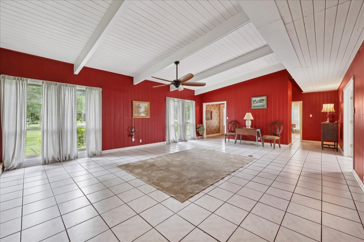 Photos of 1903 W Sunset Dr Orange TX 77630