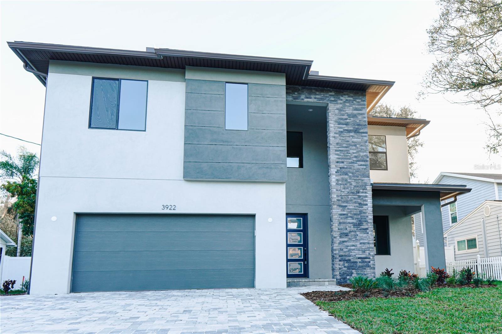 Photos of 3310 W Rogers Ave Tampa FL 33611