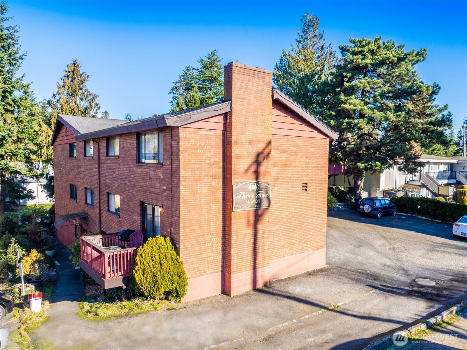 Photos of 2014 SW 152nd St Burien WA 98166