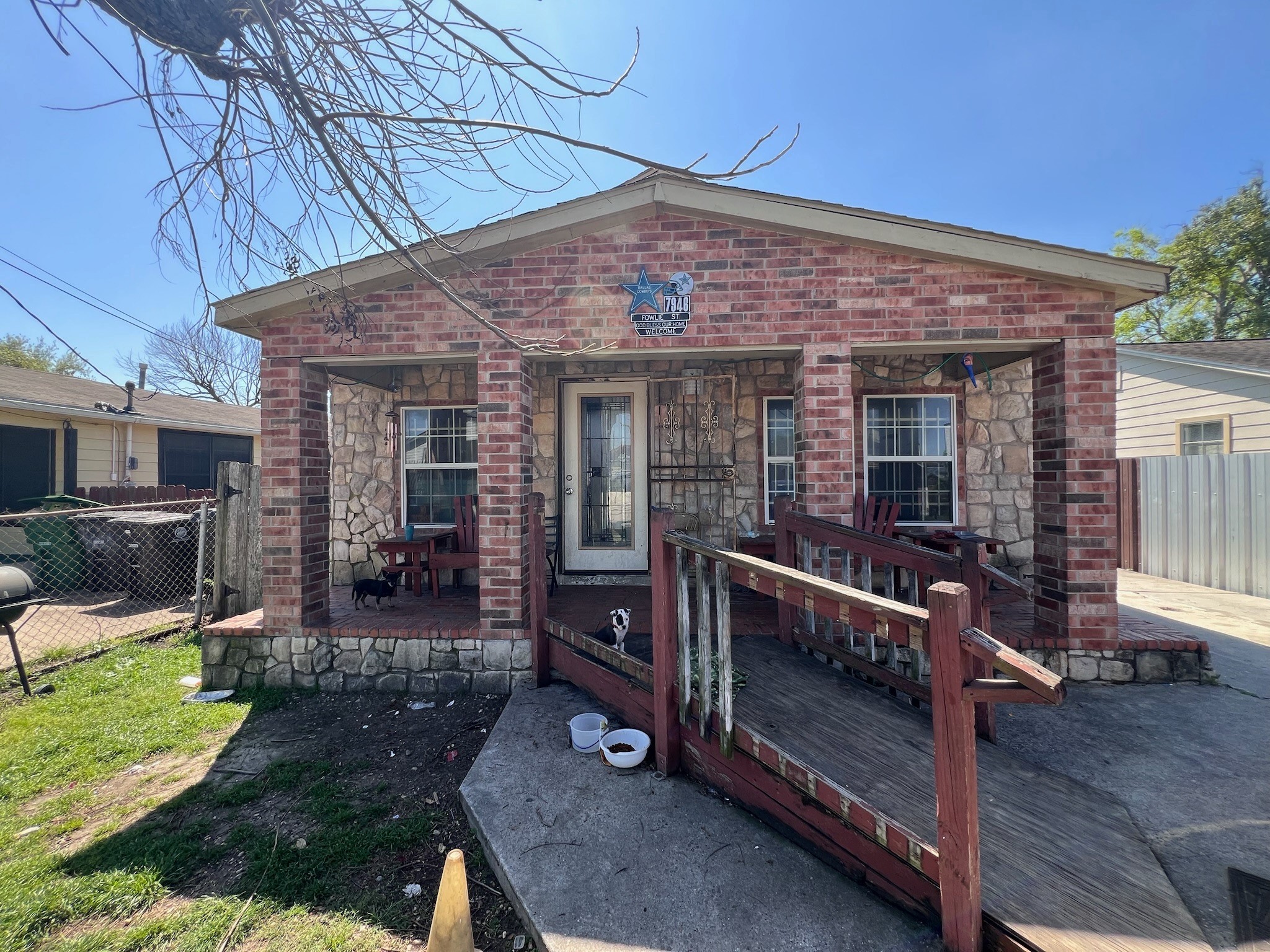 Photos of 7946 Fowlie St Houston TX 77028