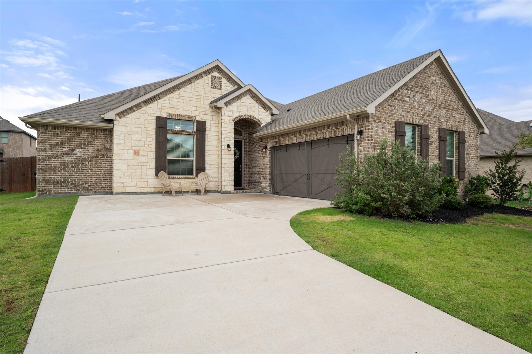 Photos of 5610 Goodnight Ct Midlothian TX 76065