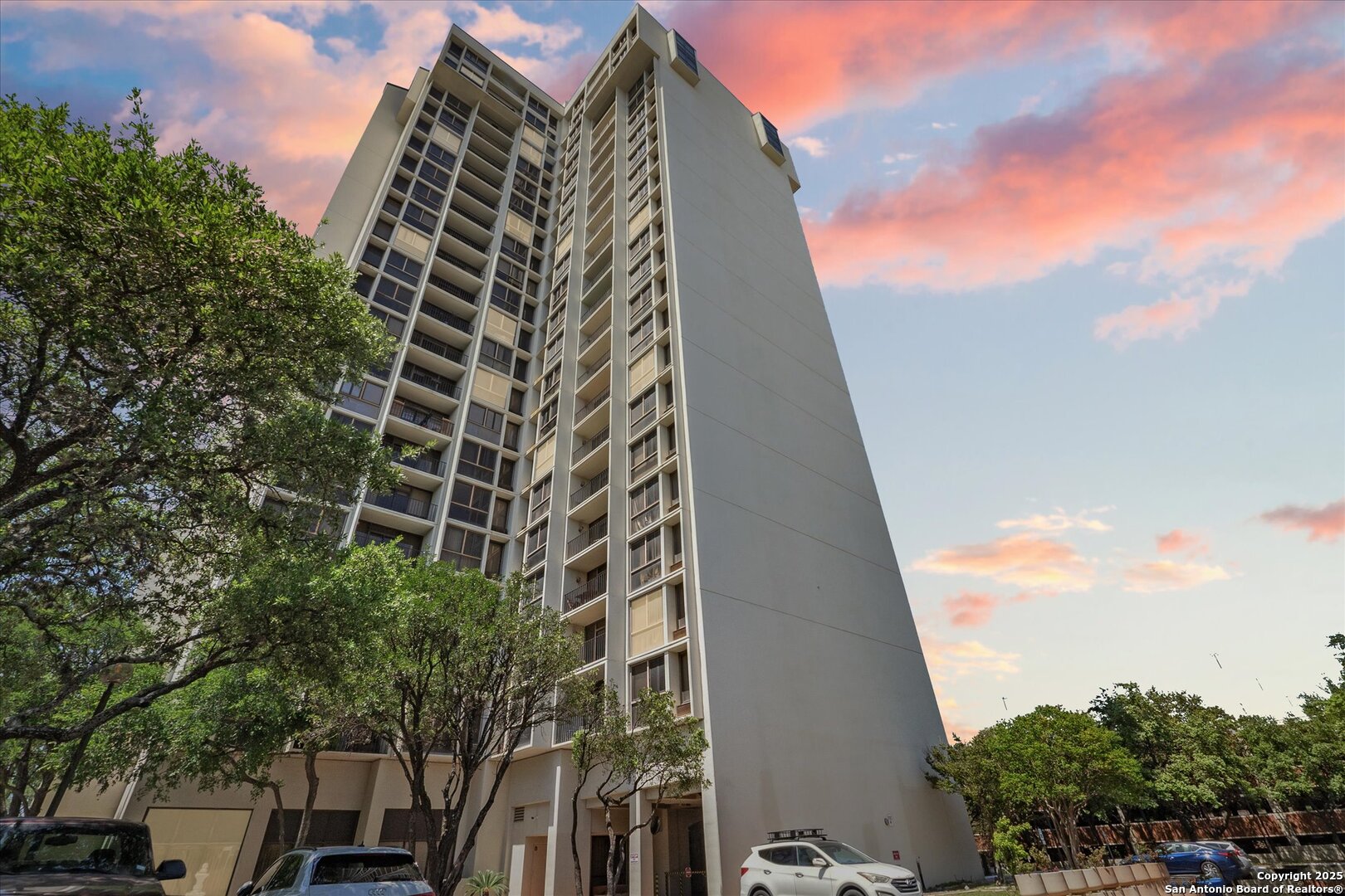 Photos of 7701 Wurzbach Rd Apt 1405 San Antonio TX 78229
