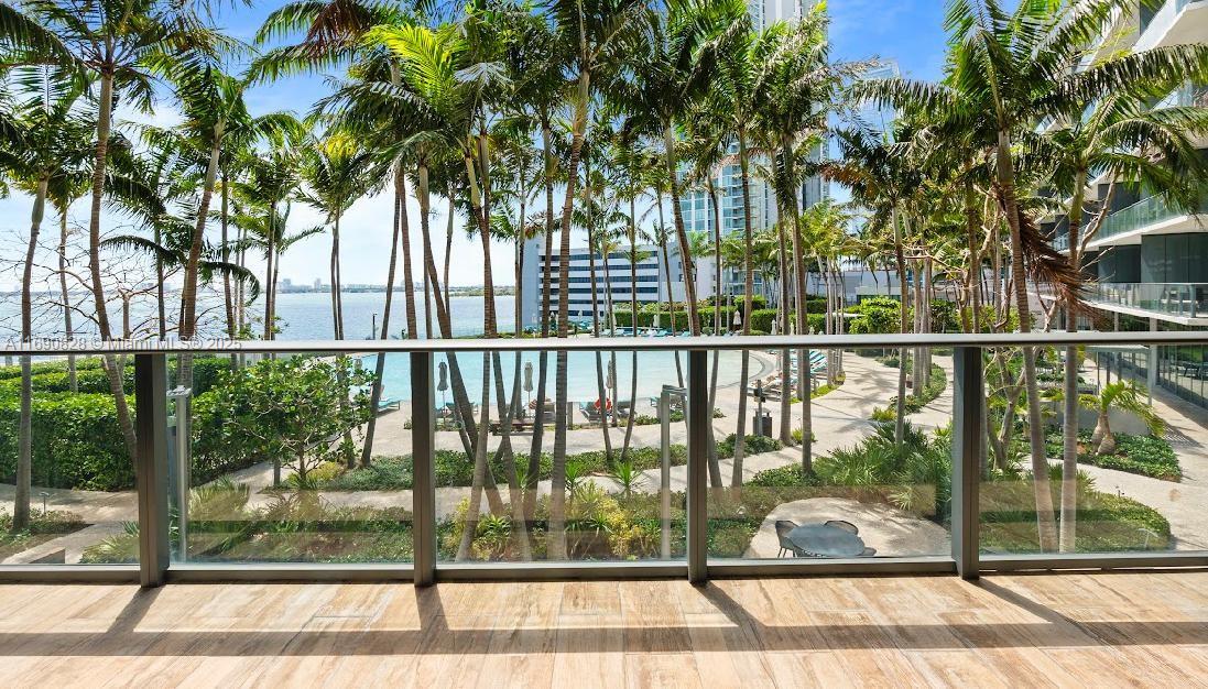 Photos of 650 NE 32nd St Unit 602 Miami FL 33137