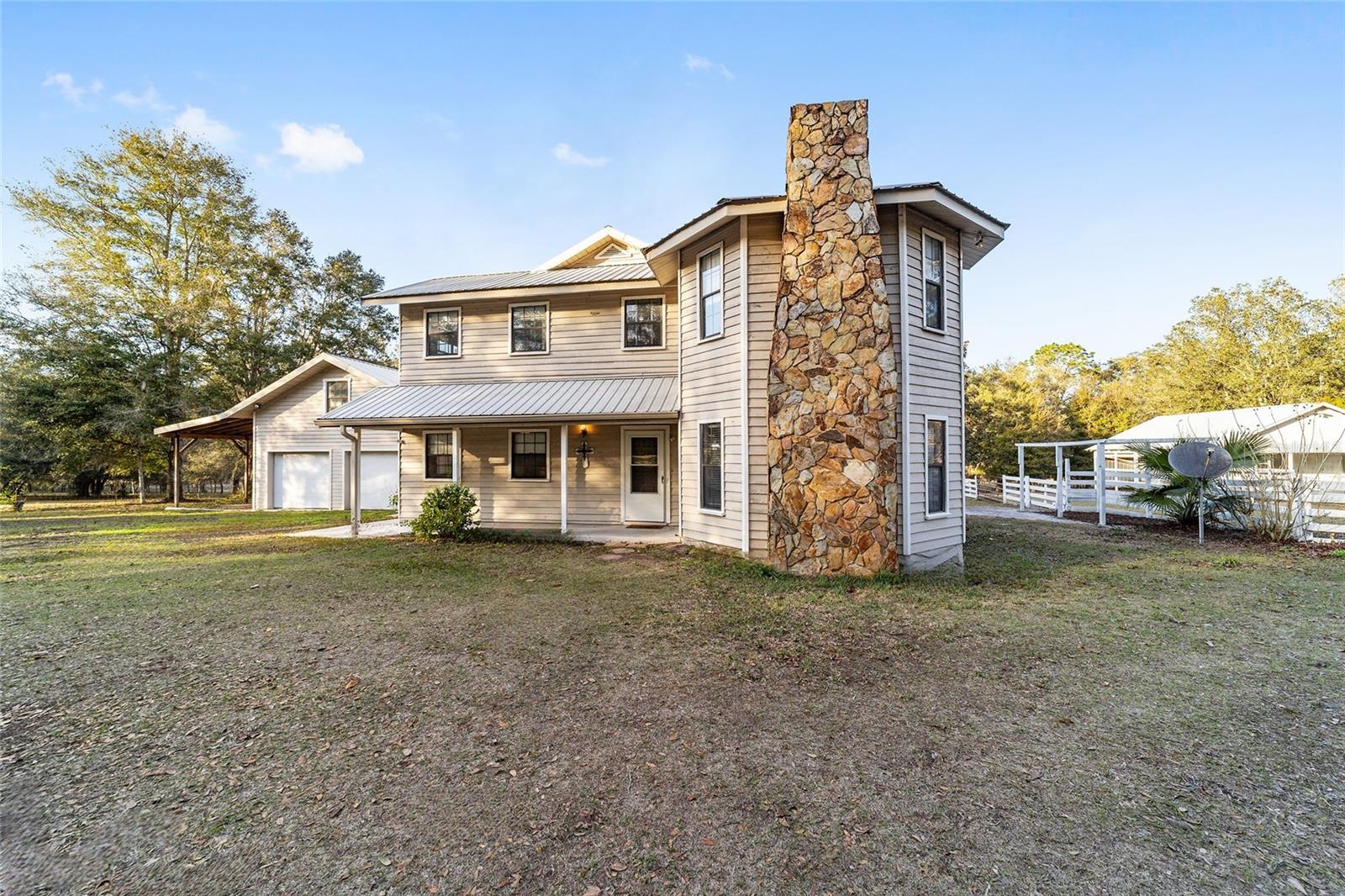 Photos of 395 SW 197th Ct Dunnellon FL 34431