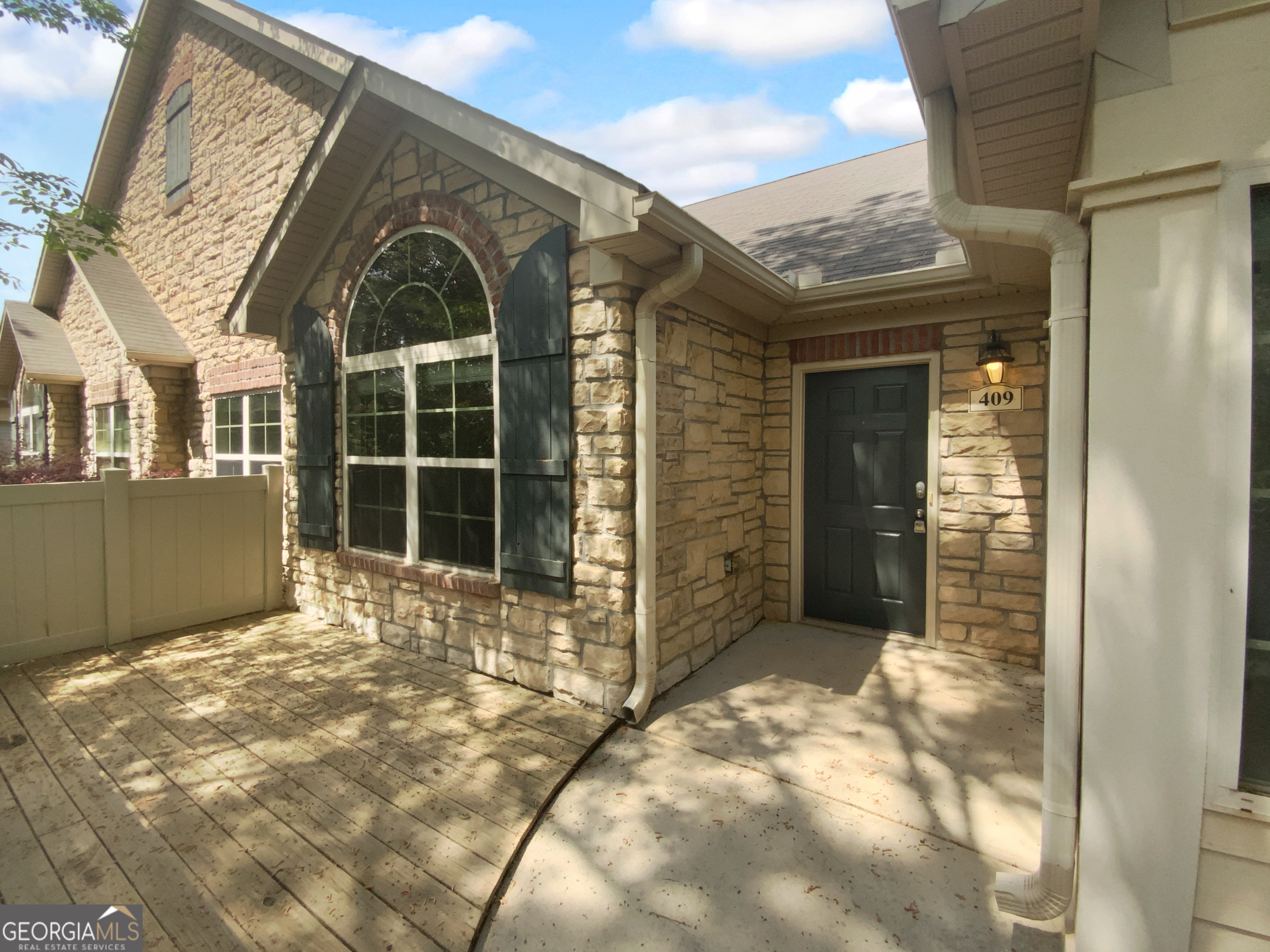 Photos of 409 Kenley Ct McDonough GA 30253