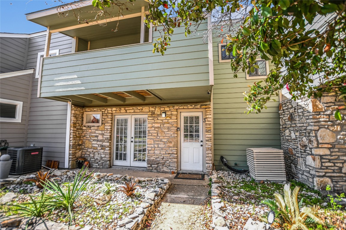 Photos of 3 Logans Run Unit 59 Wimberley TX 78676