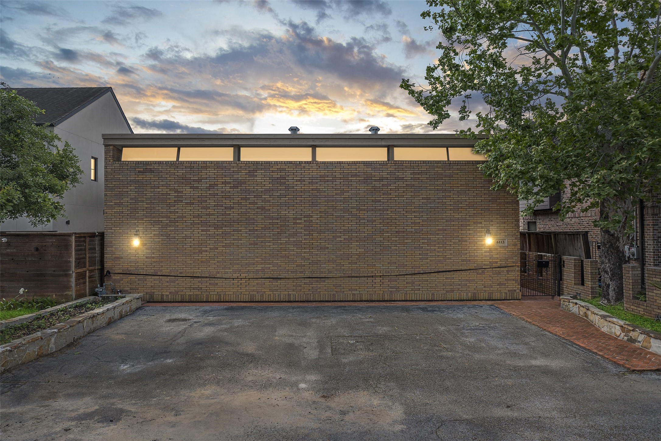 Photos of 6113 Clyde St Houston TX 77007