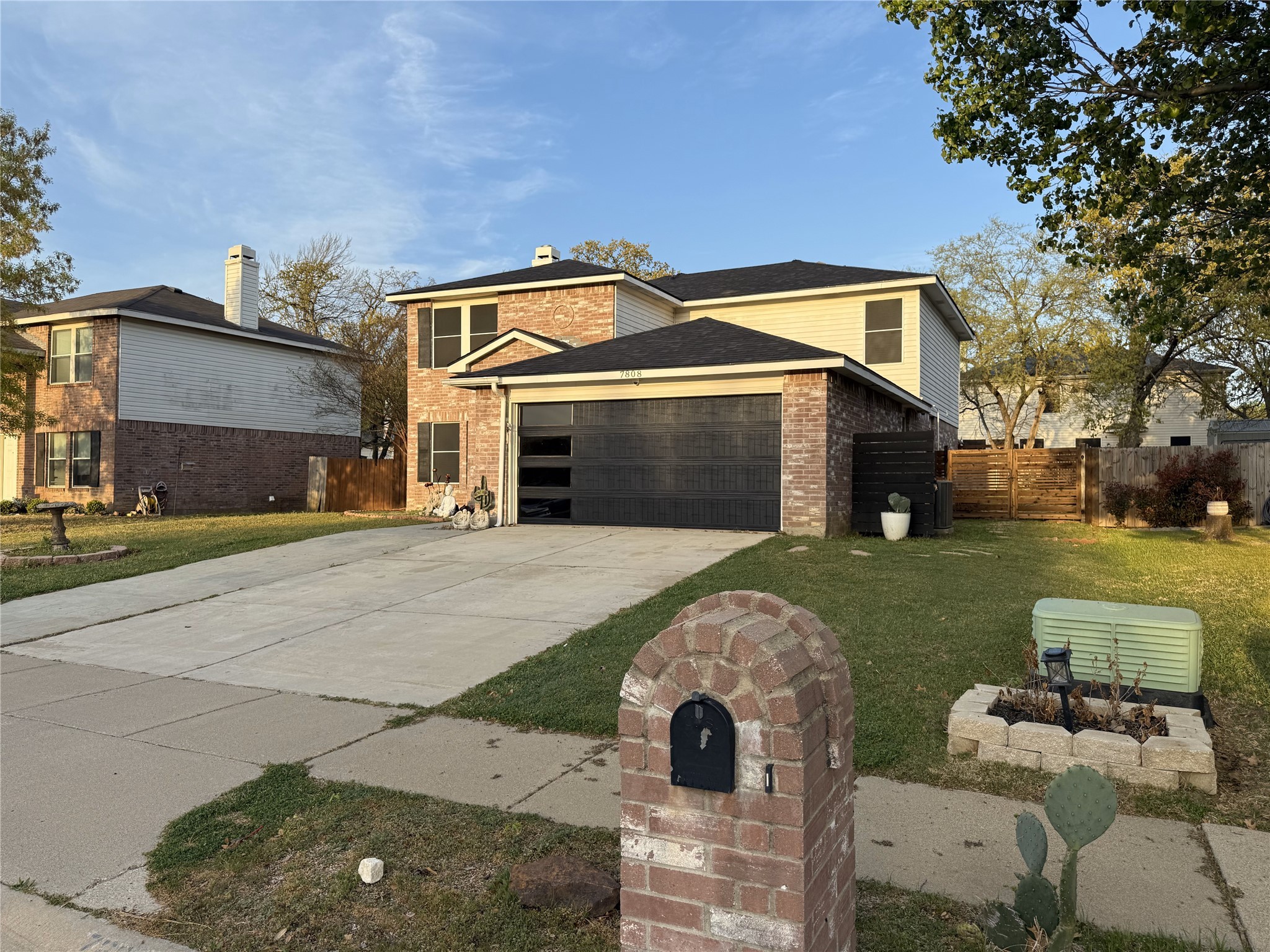 Photos of 7808 Settlement Dr Denton TX 76210
