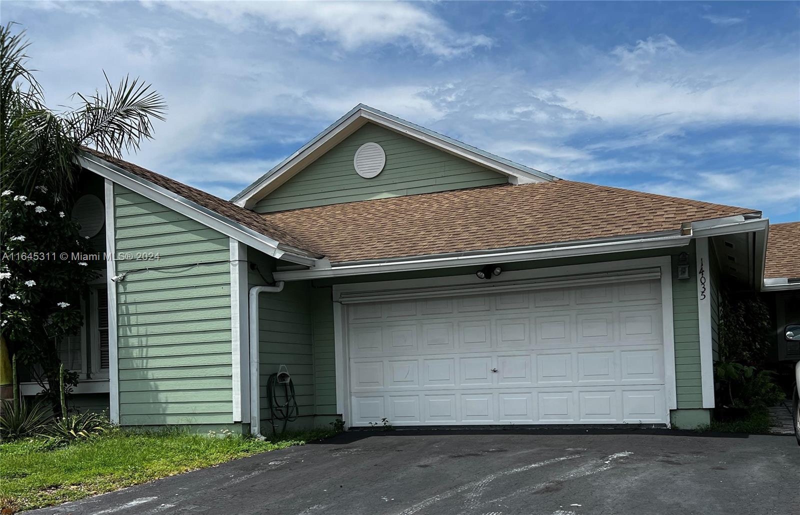 Photos of 14035 SW 103rd Ter Miami FL 33186