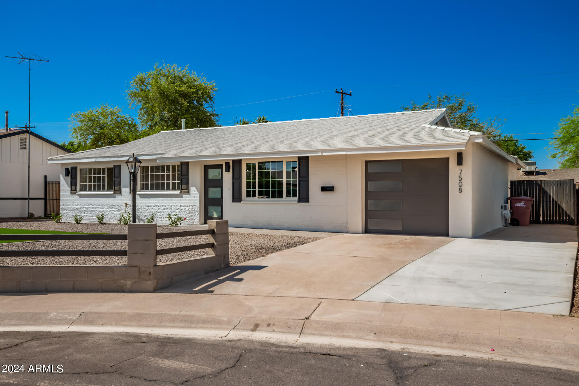 Photos of 7508 E Beatrice St Scottsdale AZ 85257