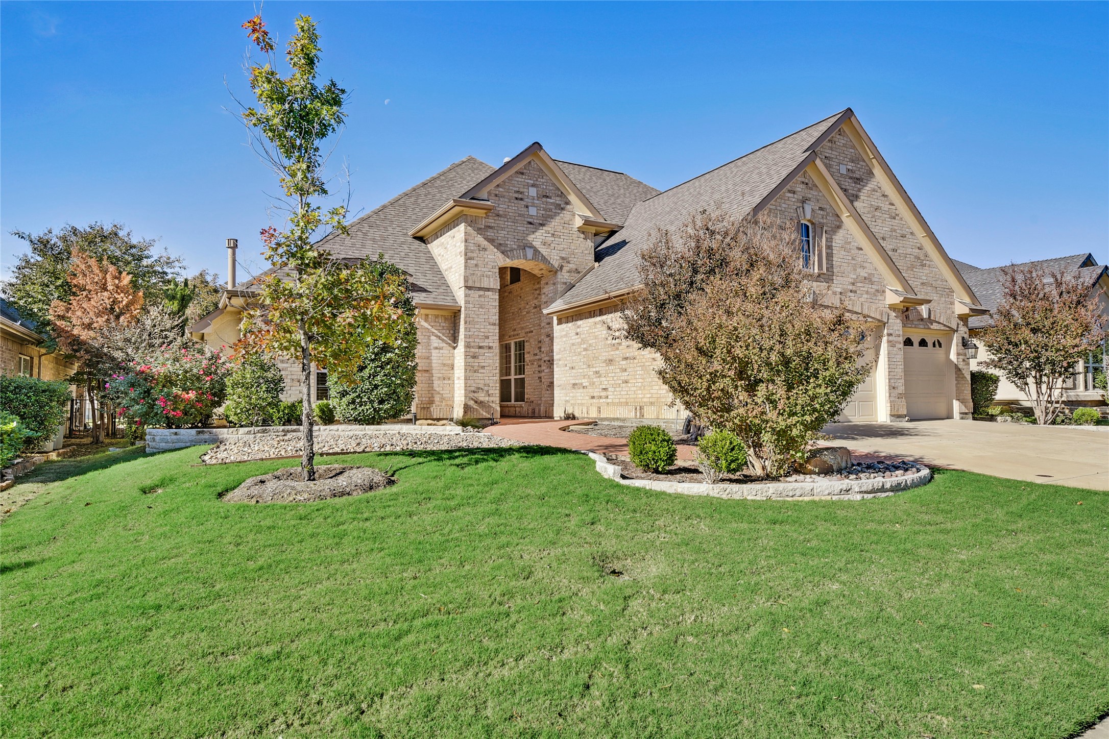 Photos of 10008 Edmondson Dr Denton TX 76207