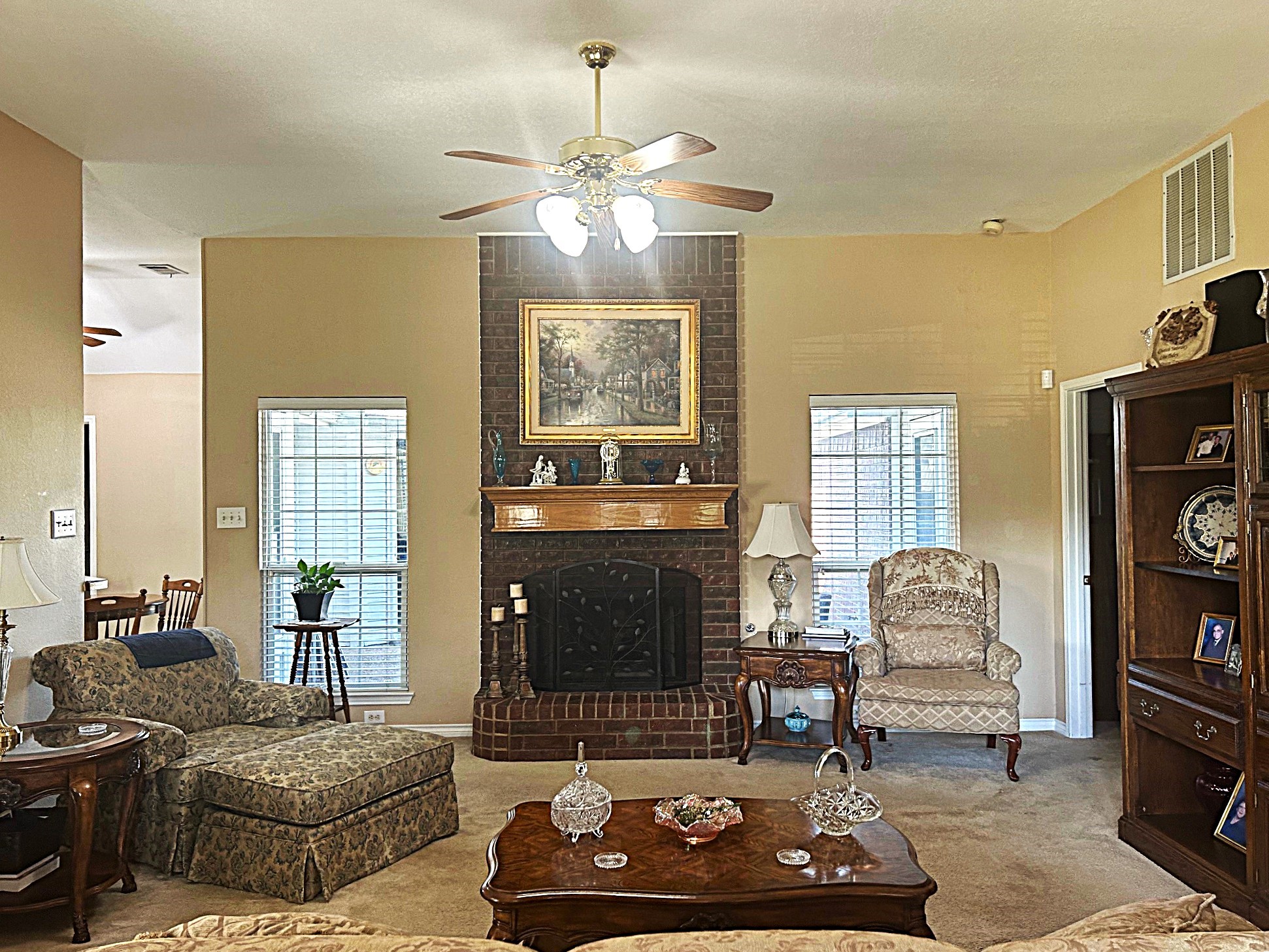 Photos of 1561 Waterford Dr Lewisville TX 75077
