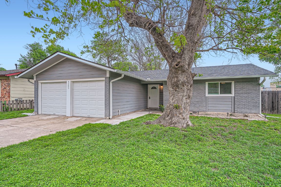 Photos of 9705 Oriole Dr Austin TX 78753