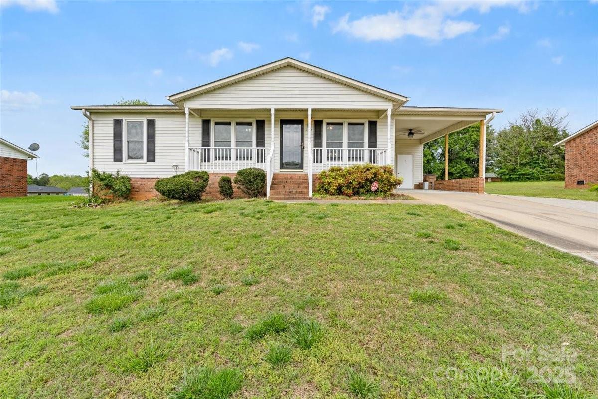 Photos of 1504 Andicot Ln Shelby NC 28152