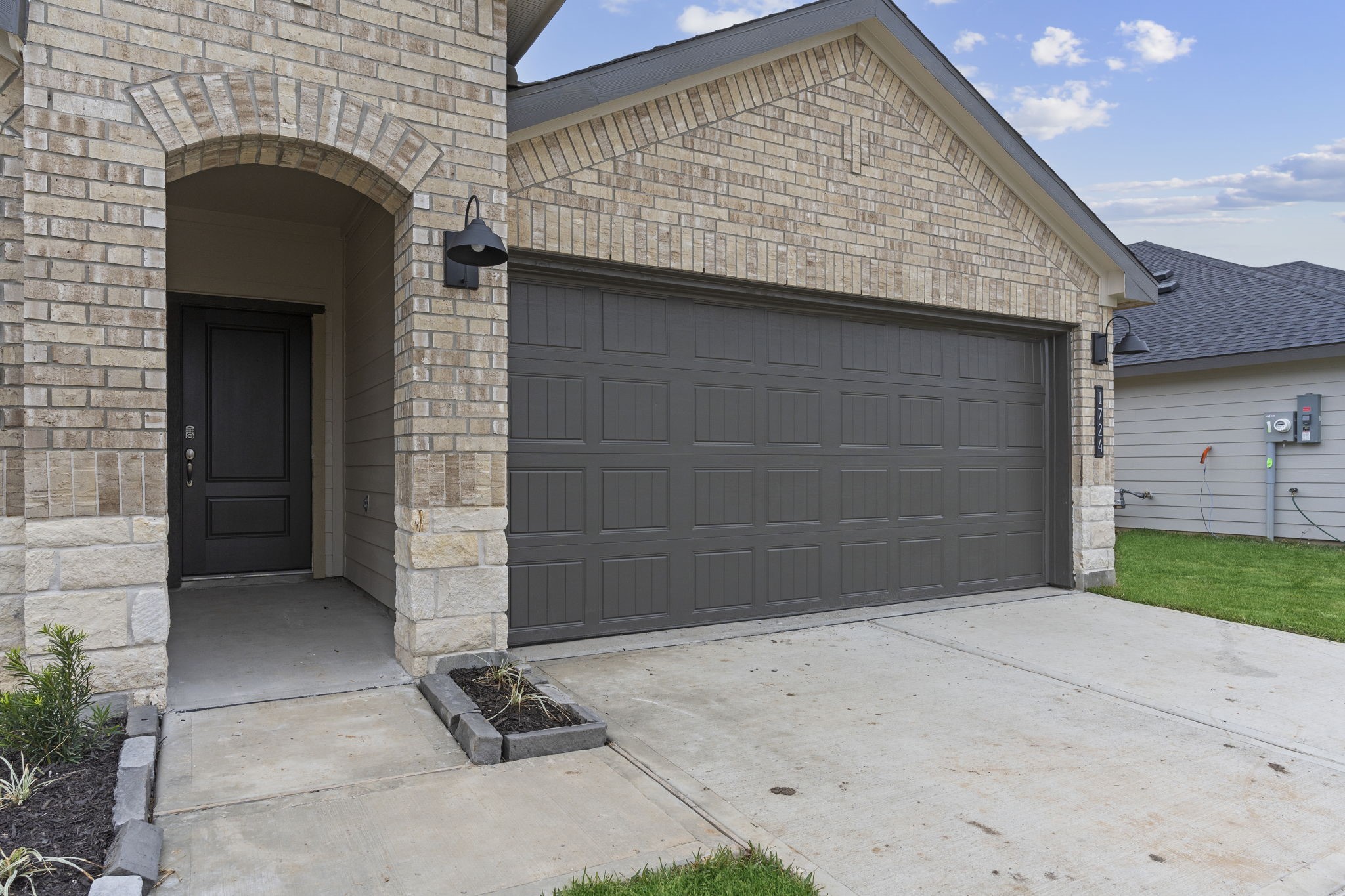 Photos of 1724 Lily Pad Drive Alvin TX 77511