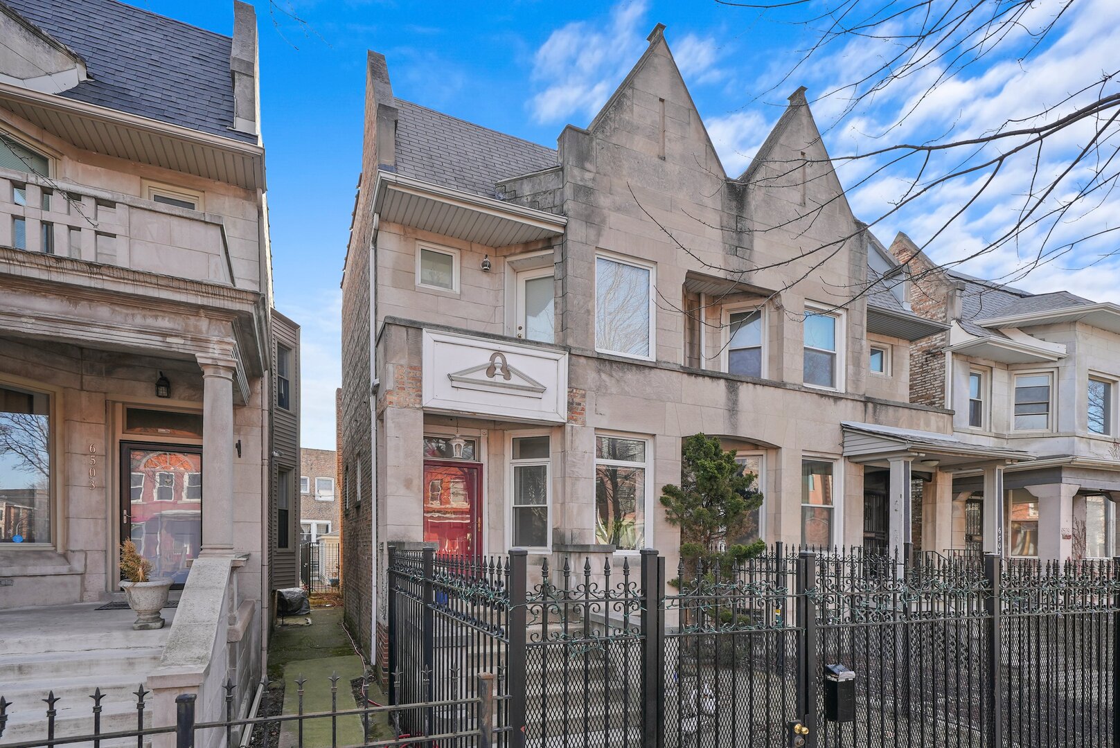 Photos of 6505 S Woodlawn Ave Chicago IL 60637
