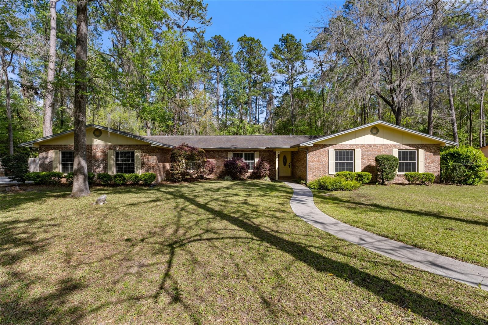Photos of 4031 NW 75th St Gainesville FL 32606