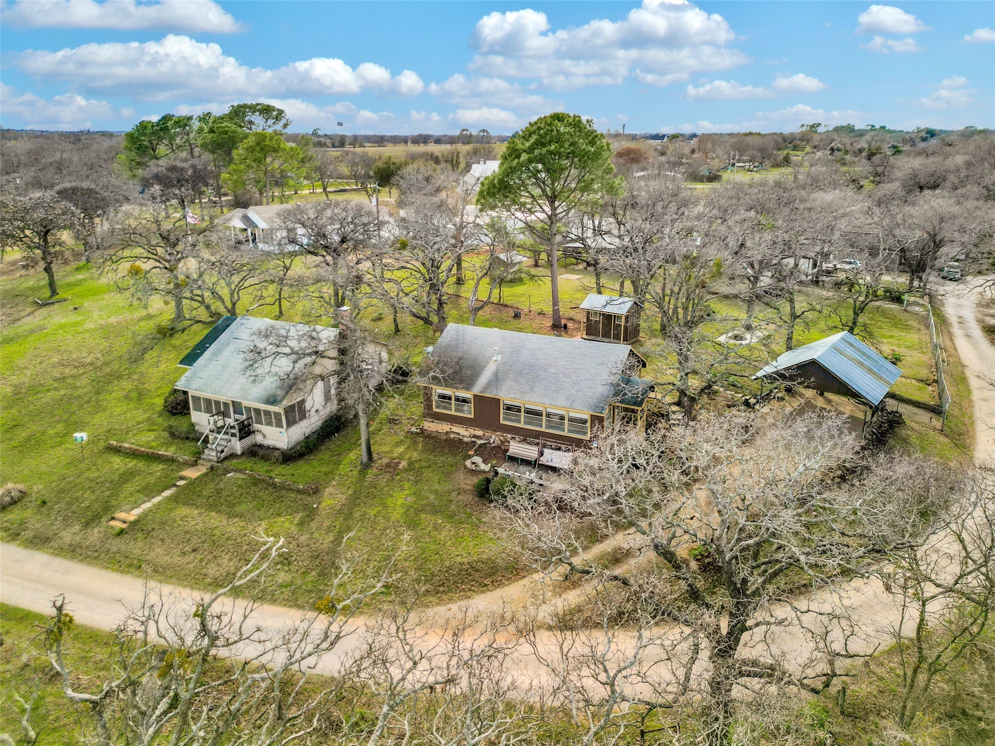 Photos of 615 Francks Cir Denton TX 76208