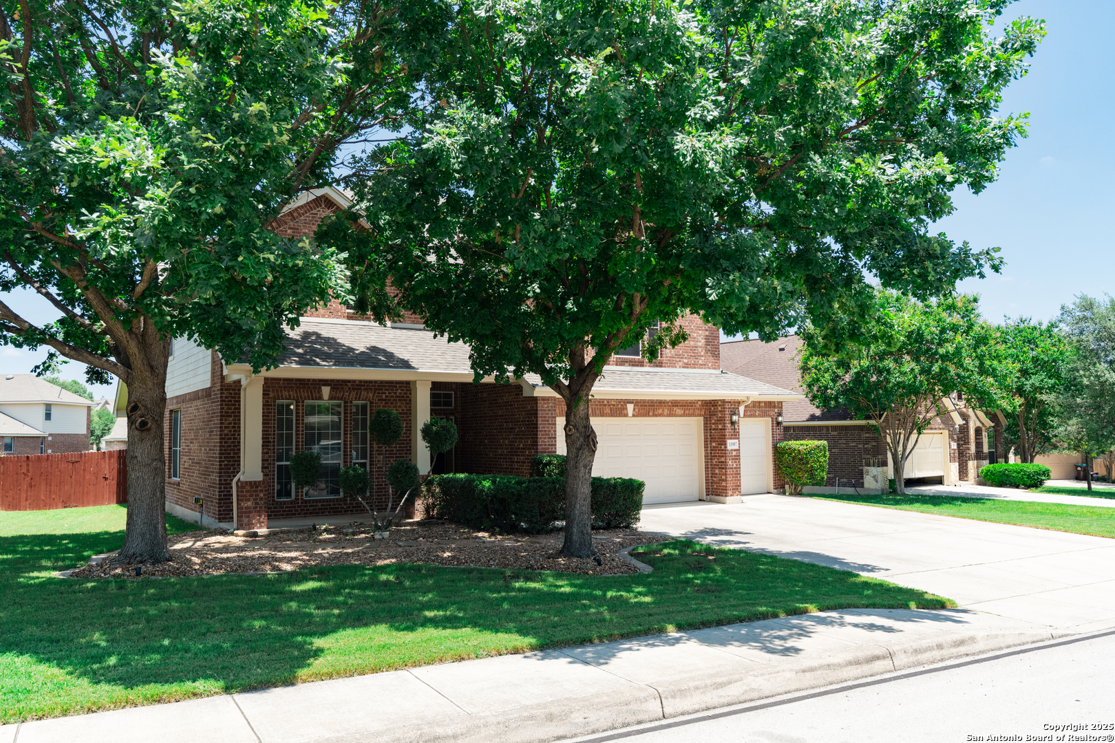 Photos of 11907 Perla Joy San Antonio TX 78253
