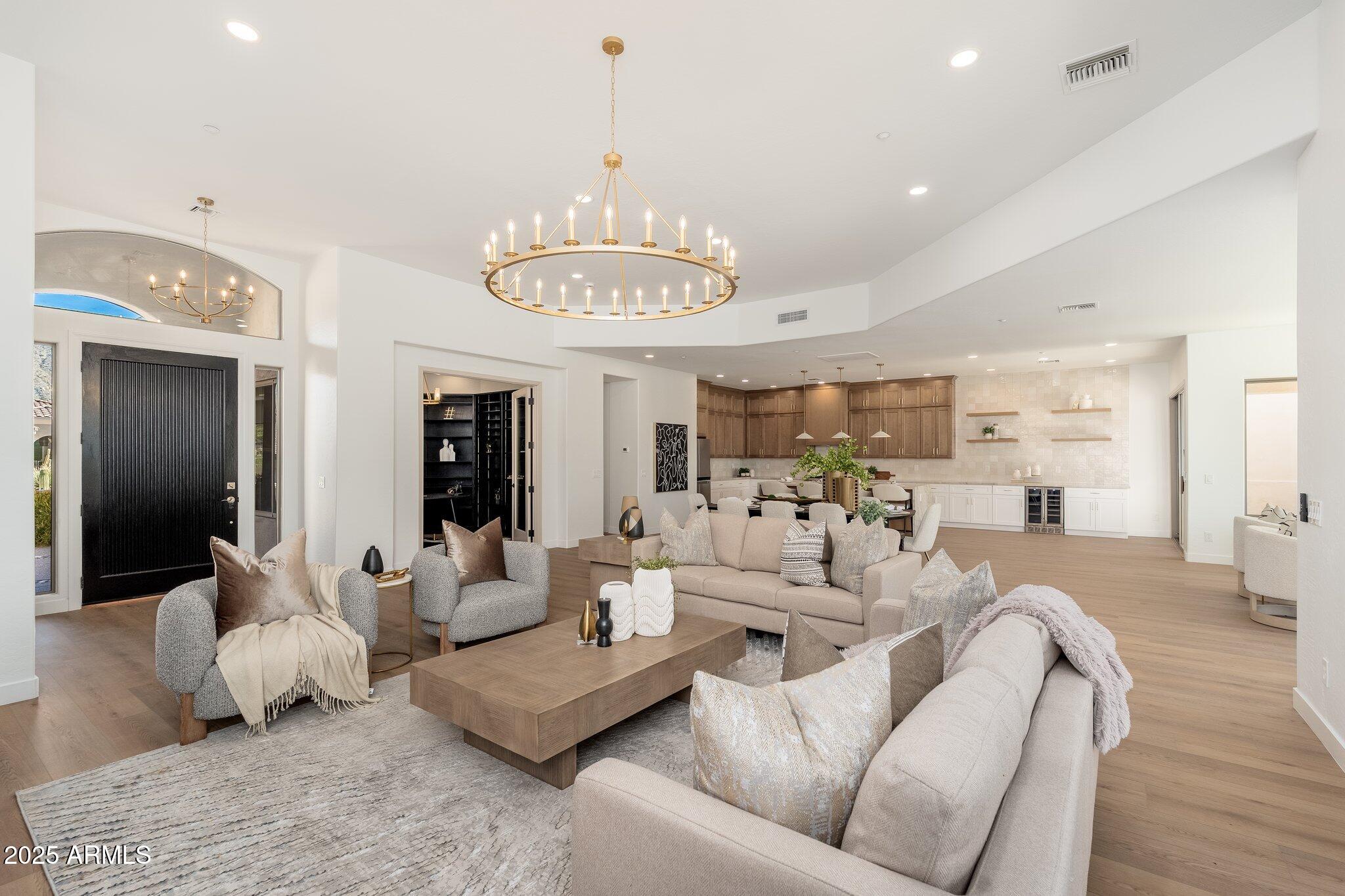 Photos of 11267 E Beck Ln Scottsdale AZ 85255