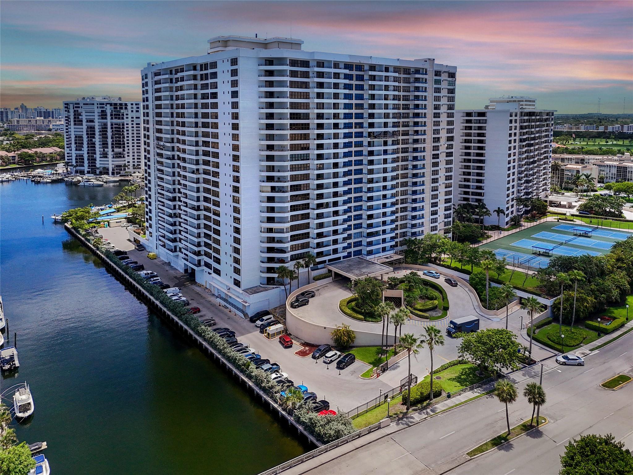 Photos of 2500 Parkview Dr Apt 1710 Hallandale Beach FL 33009