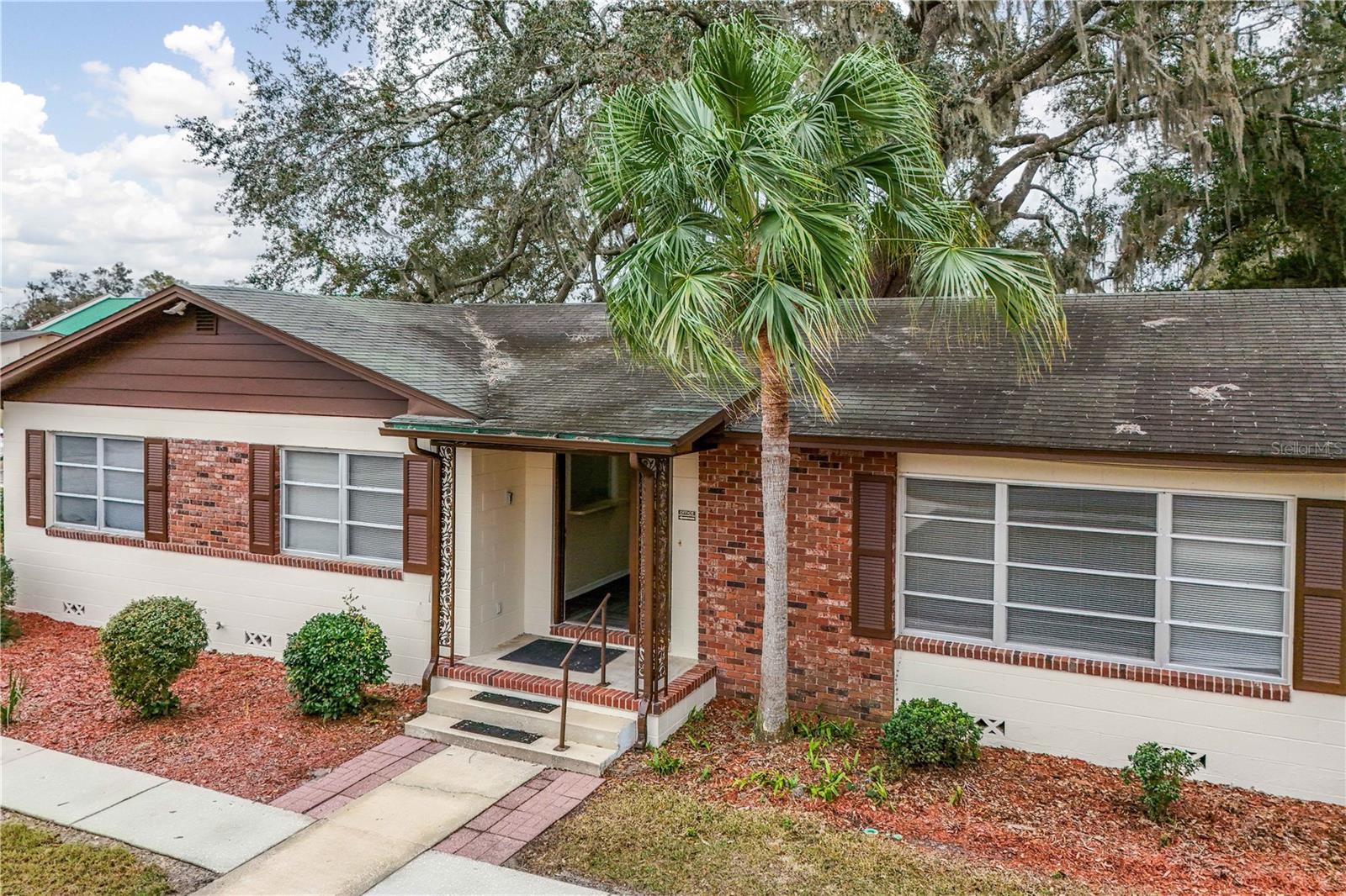 Photos of 1801 Vine St Leesburg FL 34748