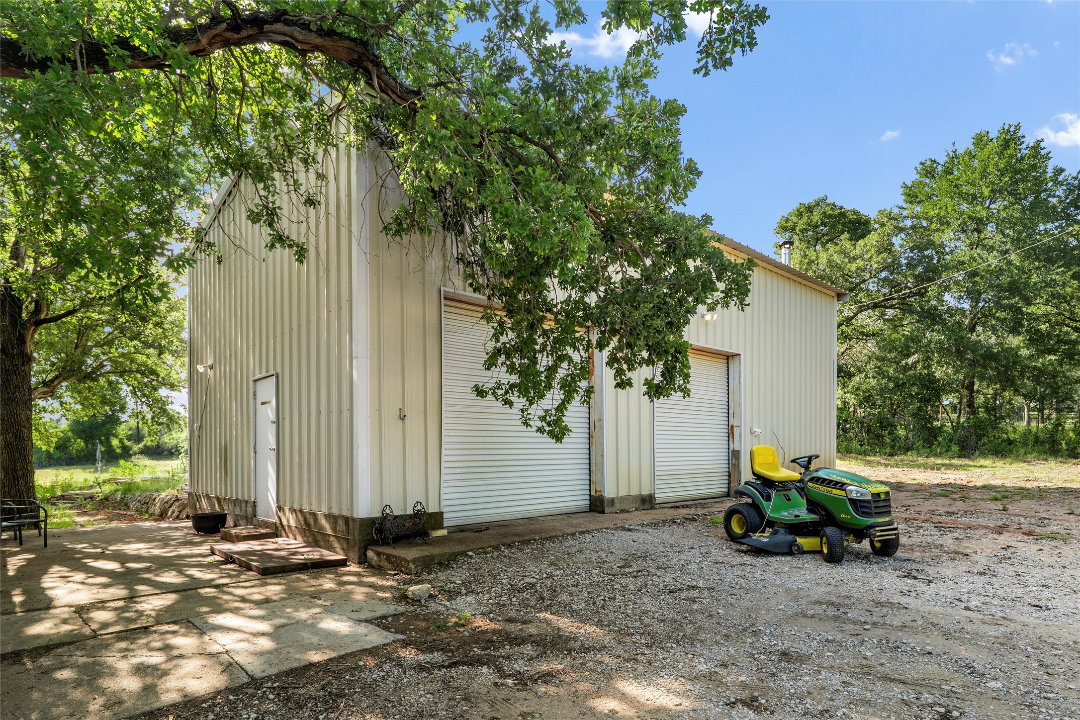 Photos of 1719 N Rusk St Weatherford TX 76086