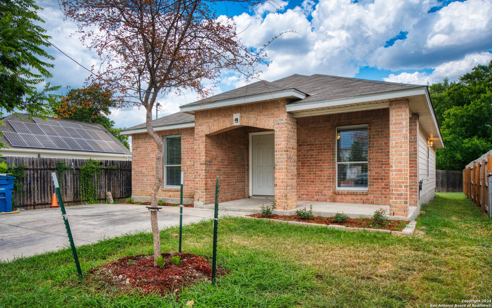 Photos of 430 S Acme Rd San Antonio TX 78237