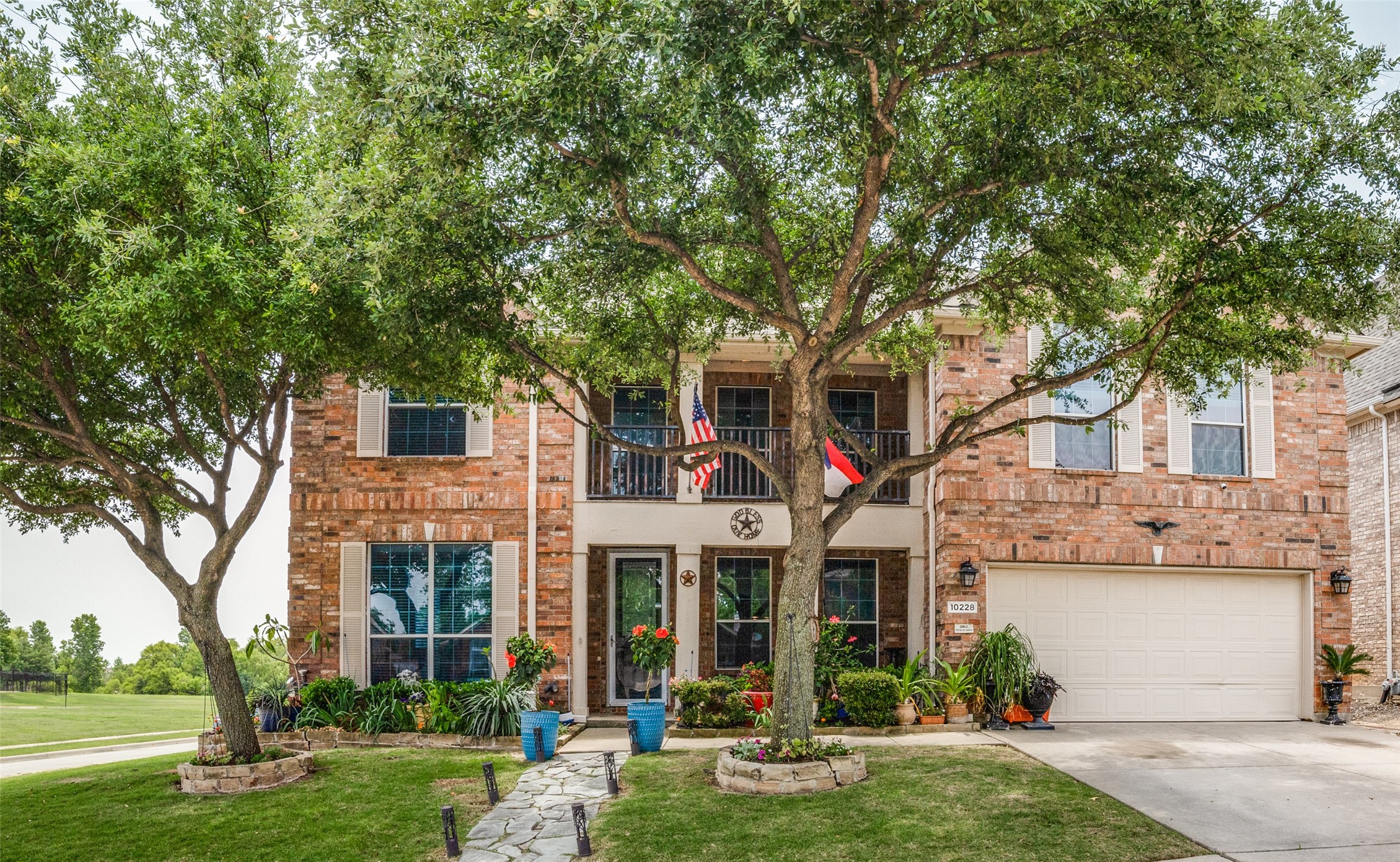 Photos of 10228 Crawford Farms Dr Fort Worth TX 76244