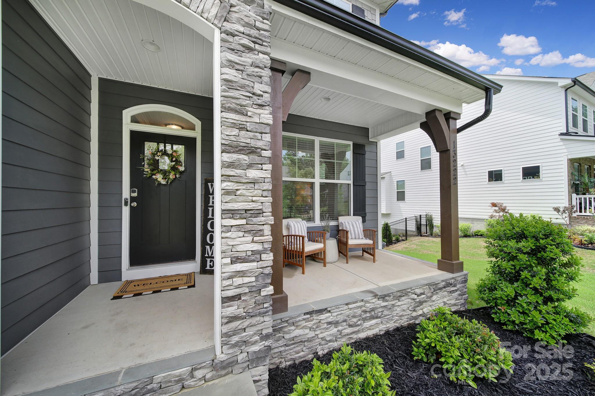 Photos of 13222 Fiore Pl Huntersville NC 28078