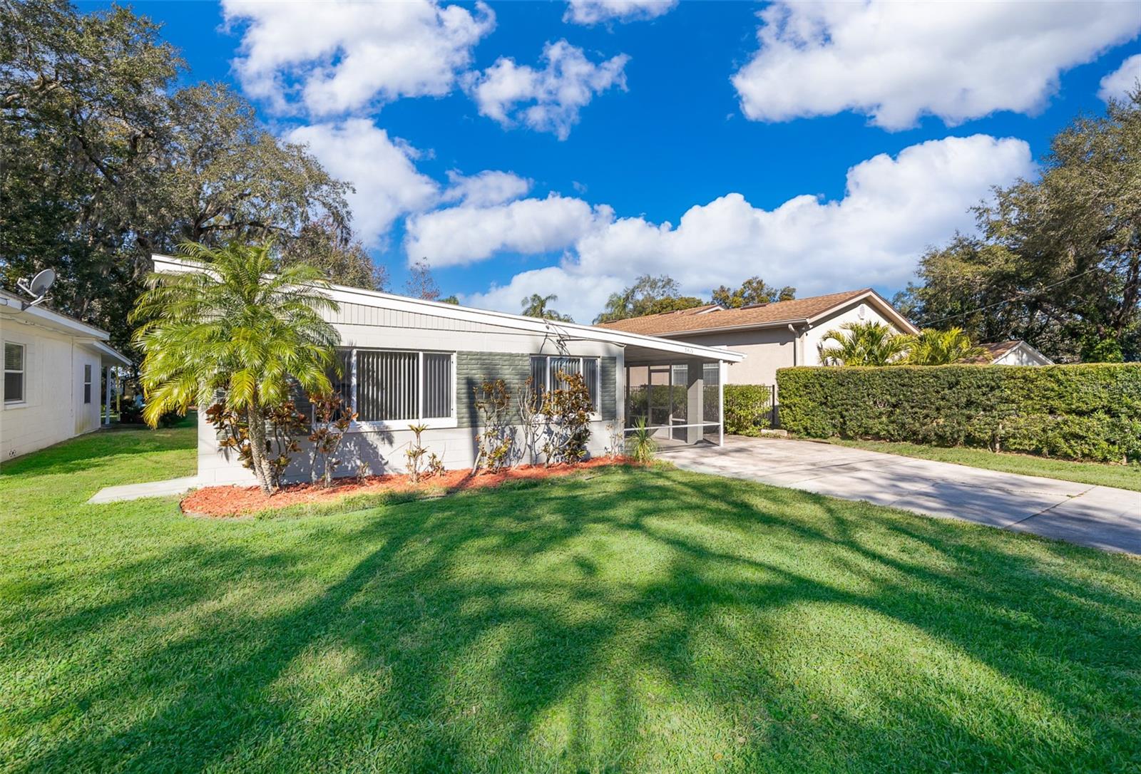 Photos of 5416 Parkway Dr Belle Isle FL 32809