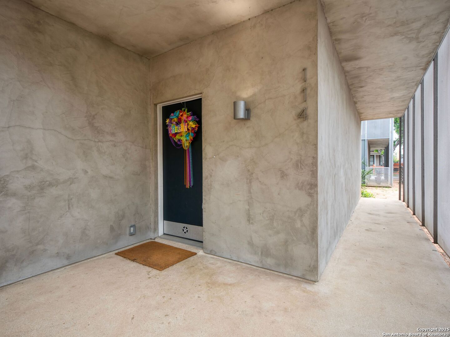 Photos of 114 Biering Ave San Antonio TX 78210