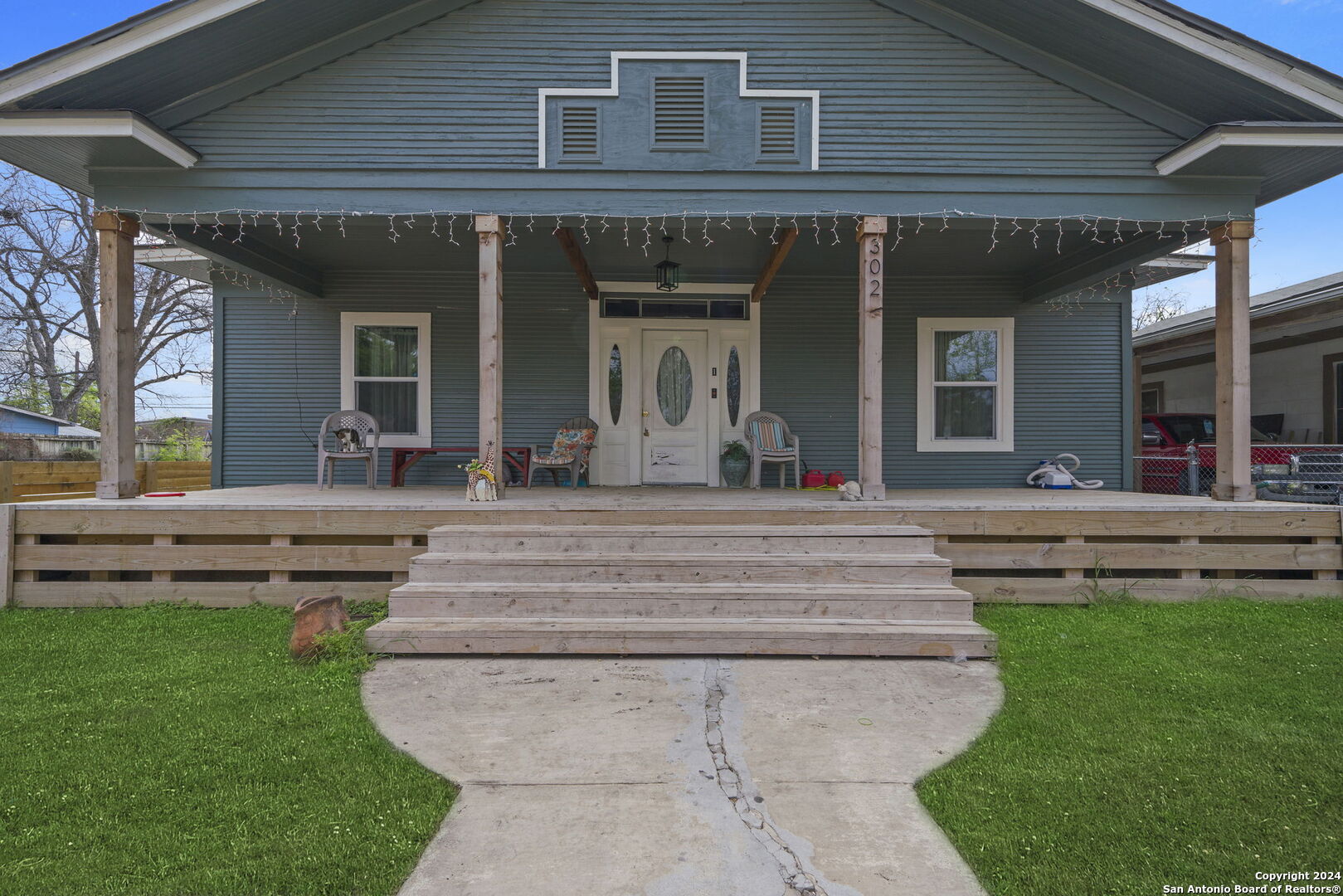 Photos of 302 Hollenbeck Ave San Antonio TX 78211