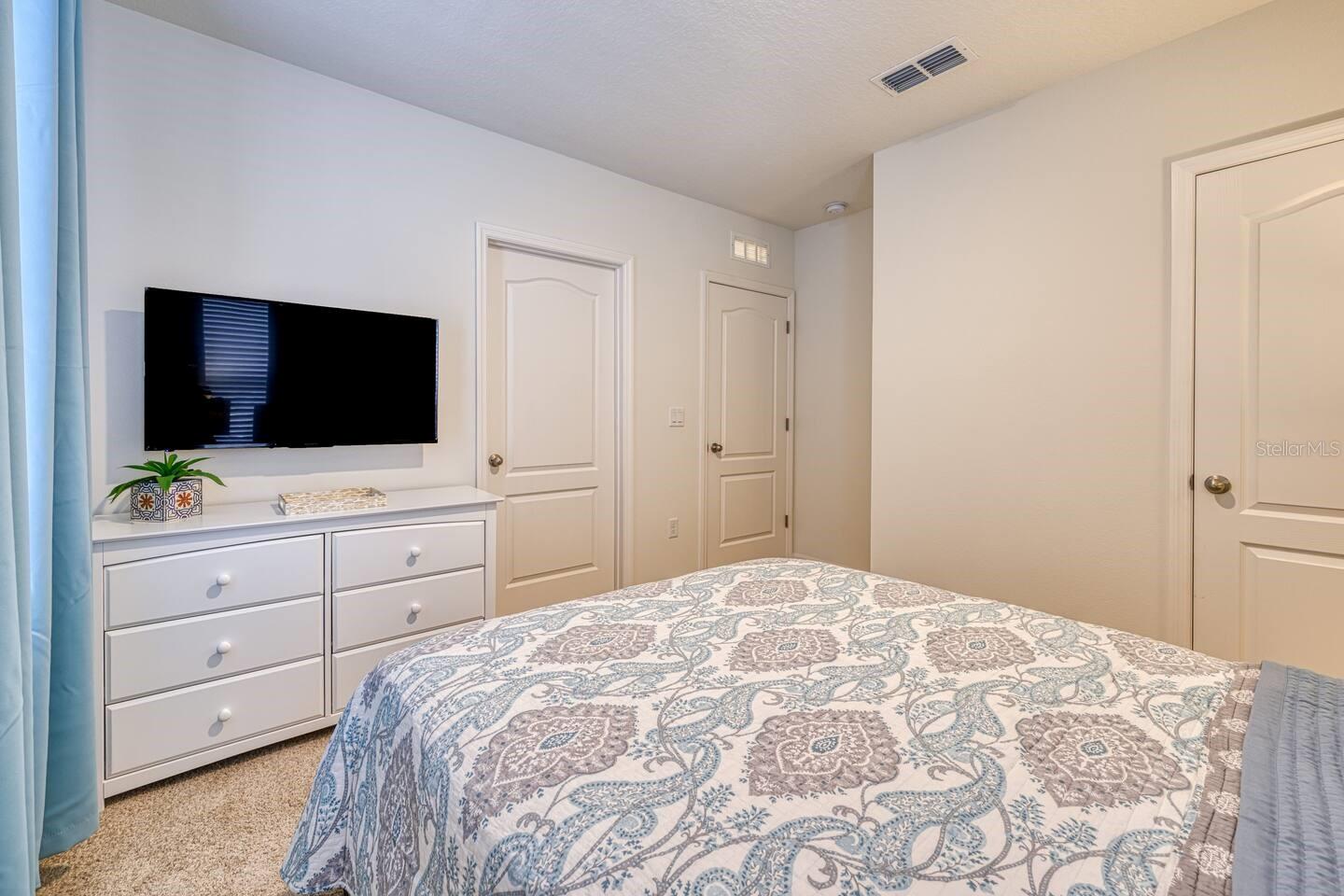 Photos of 6090 Broad Oak Dr Davenport FL 33837