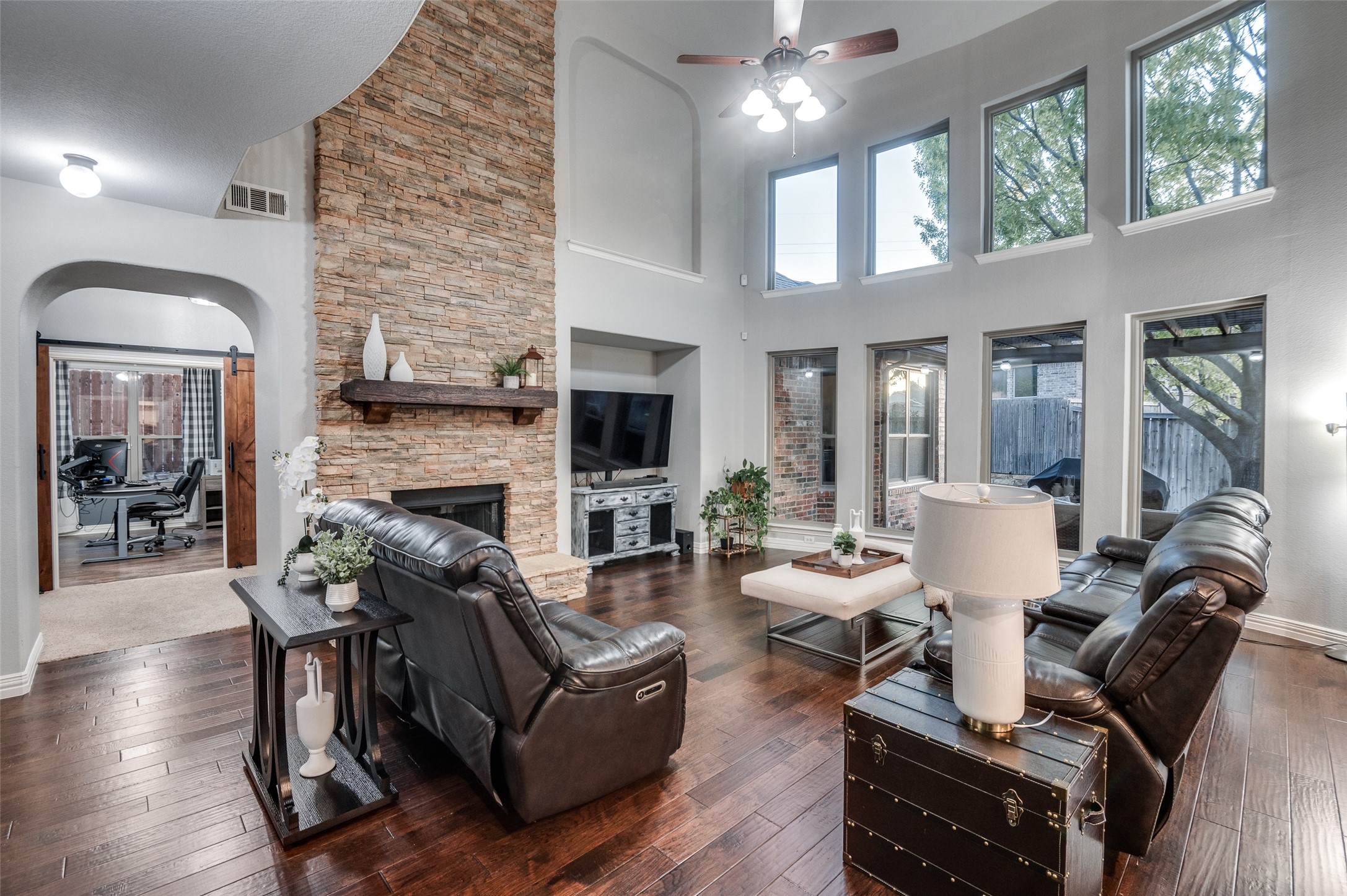 Photos of 910 Forest Park Ct Keller TX 76248