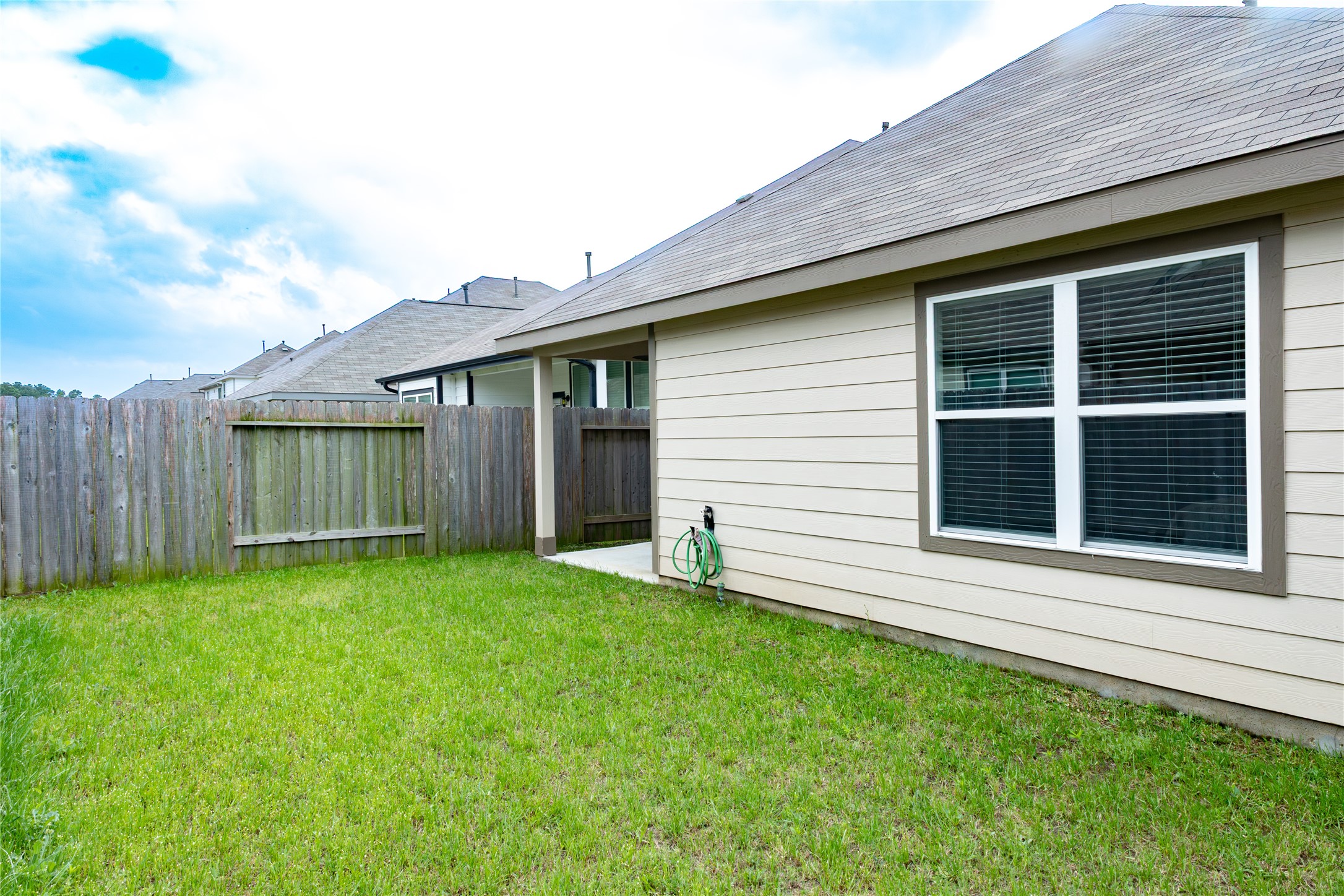 Photos of 17522 Desmond St Humble TX 77346