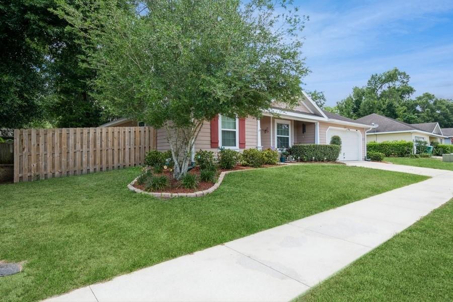 Photos of 15628 NW 137th Way Alachua FL 32615