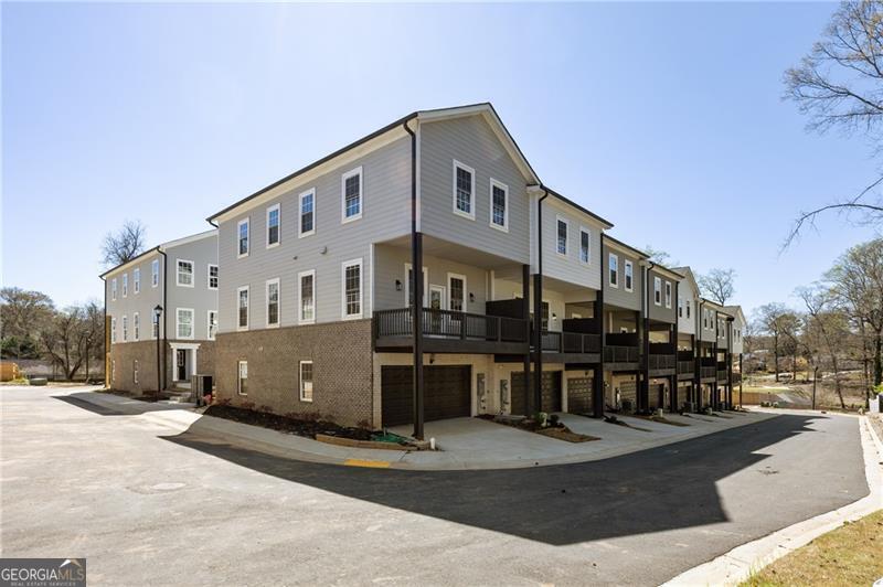 Photos of 3165 Dogwood Dr Unit 108 Hapeville GA 30354